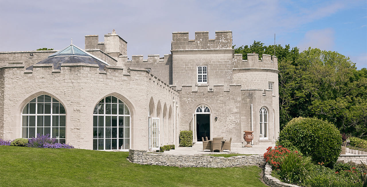 Luxury_Villa_Living_Pennsylvania_Castle_UK31