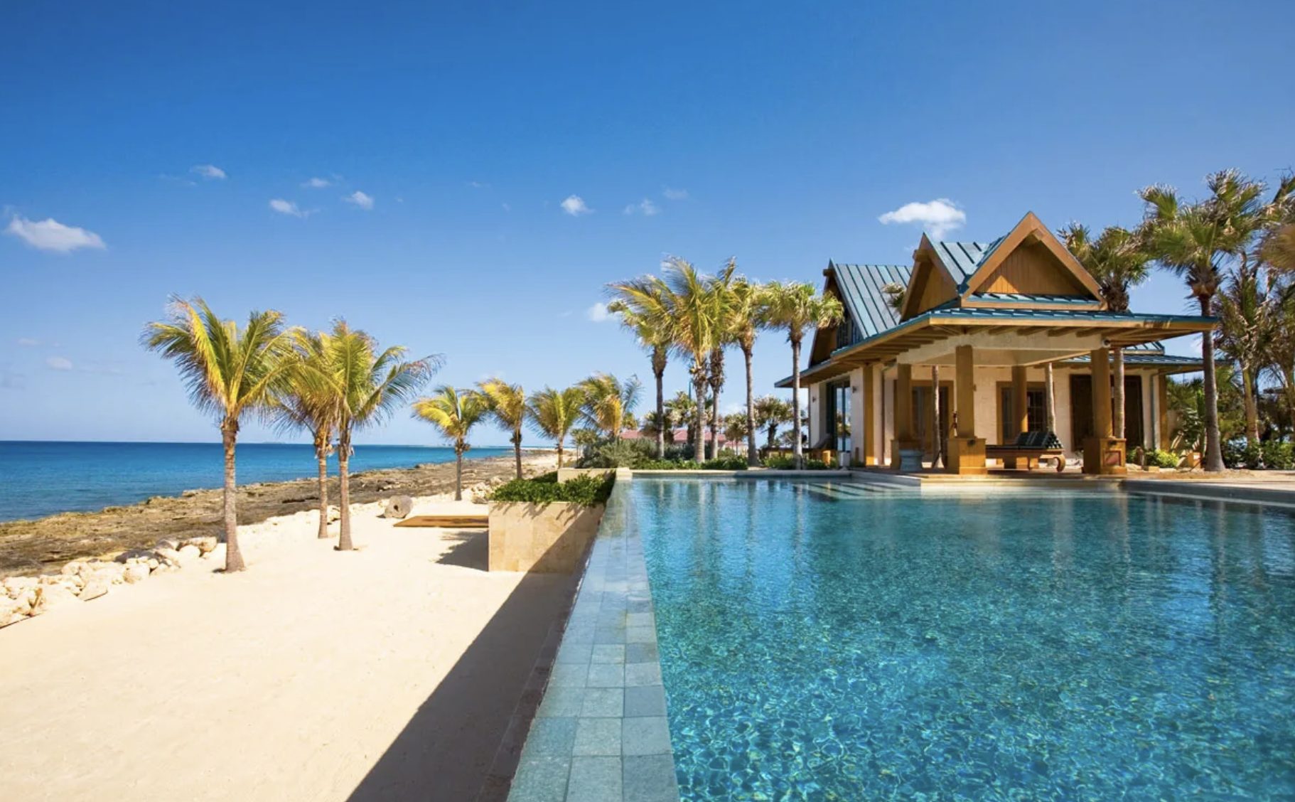 Luxury-Villa-Living-Nandana-Bahamas15