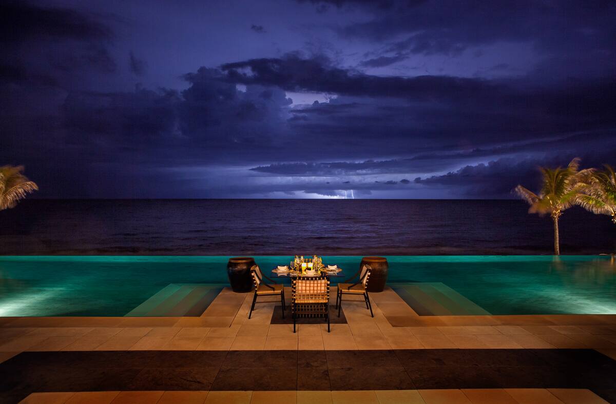 Luxury-Villa-Living-Nandana-Bahamas20