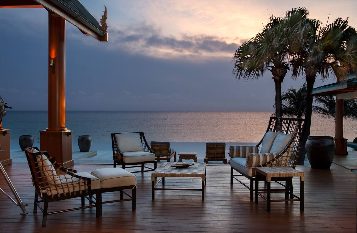 Luxury-Villa-Living-Nandana-Bahamas21