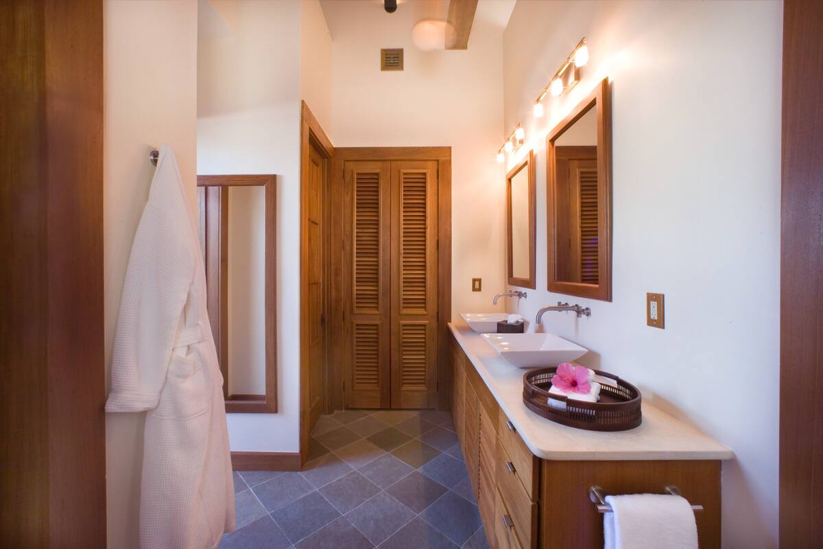 Luxury-Villa-Living-Nandana-Bahamas27