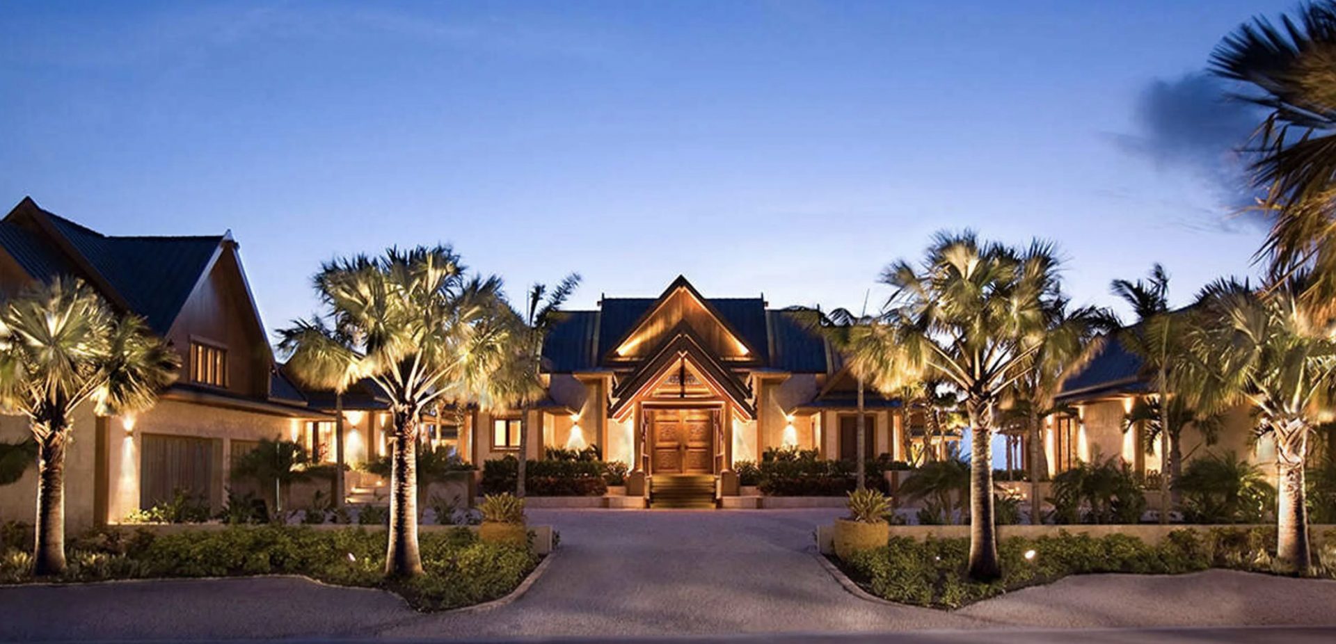 Luxury-Villa-Living-Nandana-Bahamas7