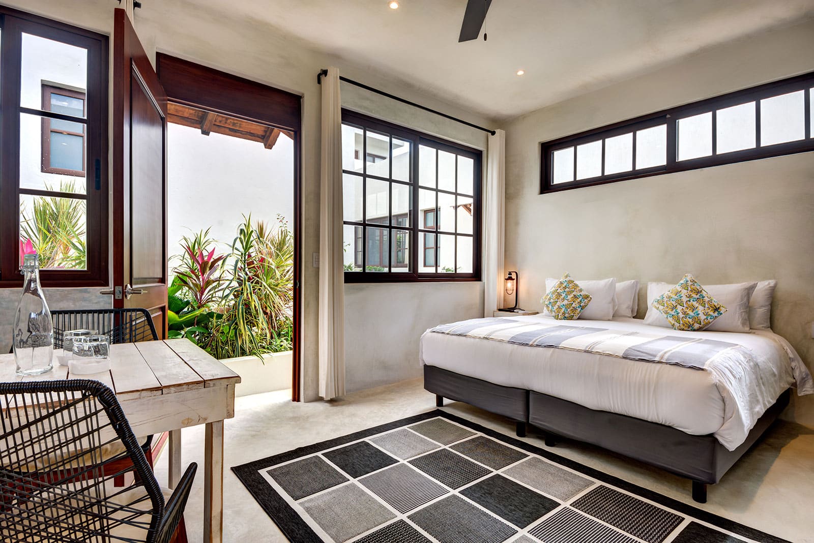 Luxury_Villa_Living-Luxury_Villas_Experiences_Tulum_Soliman_Bay_5_Bedrooms_Casa_Kevali_52