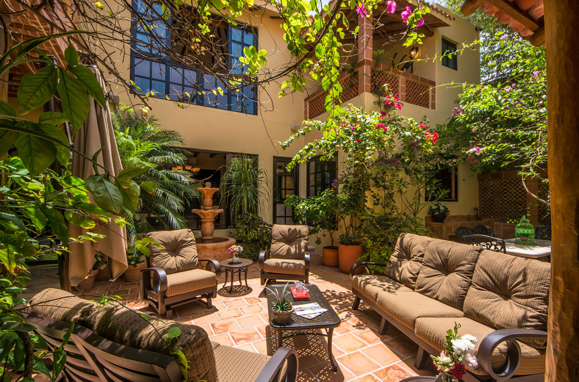 Luxury_Villa_Living-Casa-GiGi 2021-10-25 at 21.54.22