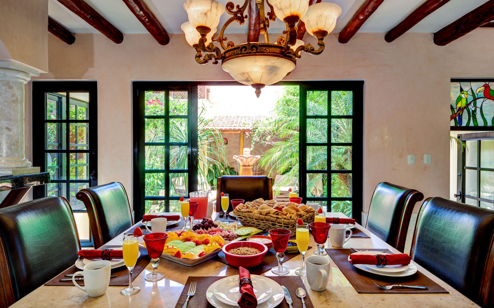 Luxury_Villa_Living-Casa-GiGi 2021-10-25 at 21.55.50