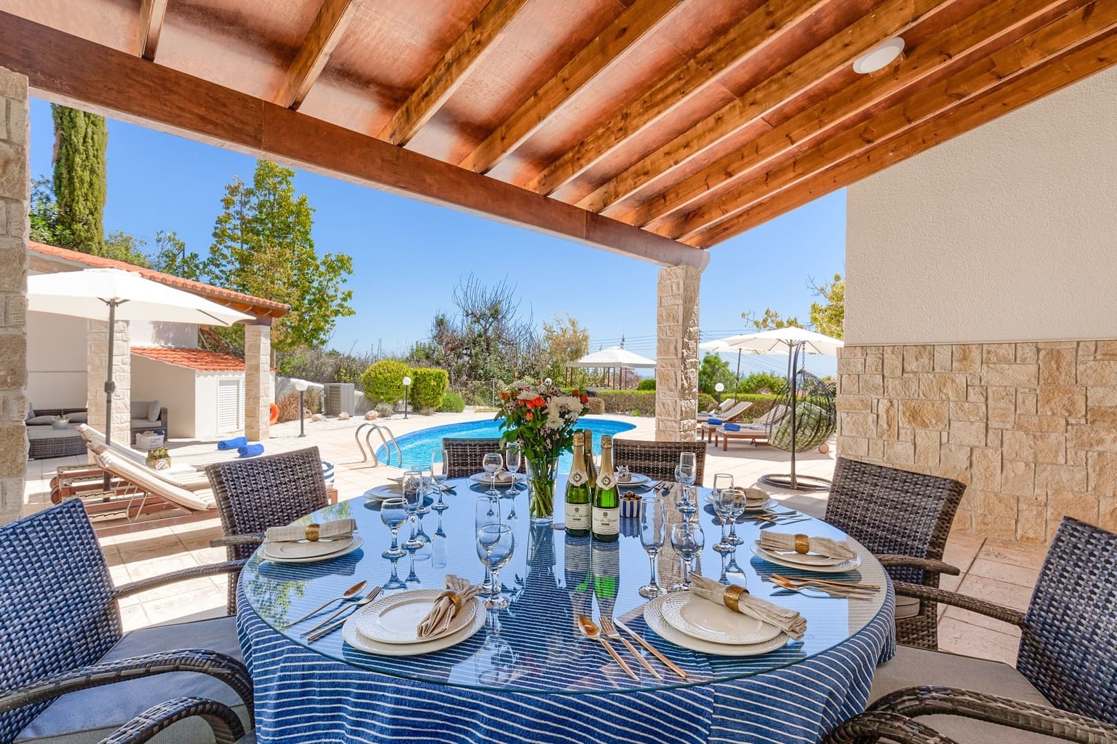 Luxury_Villa_Living-Villa-Freyaa-21