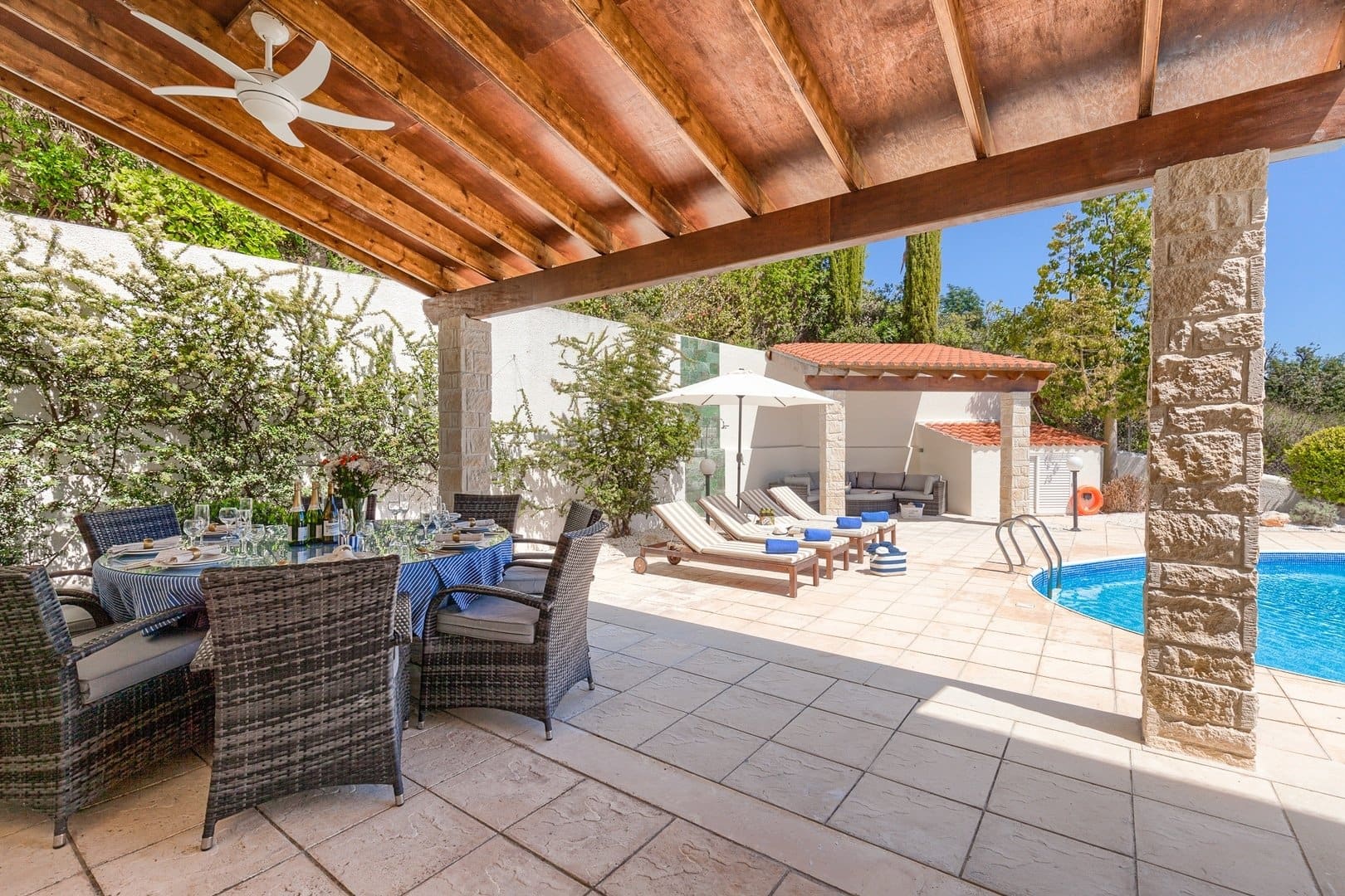 Luxury_Villa_Living-Villa-Freyaa-22