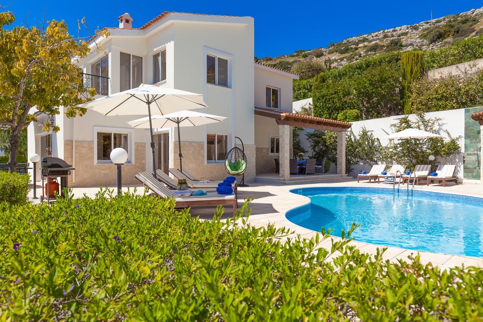 Luxury_Villa_Living-Villa-Freyaa-32