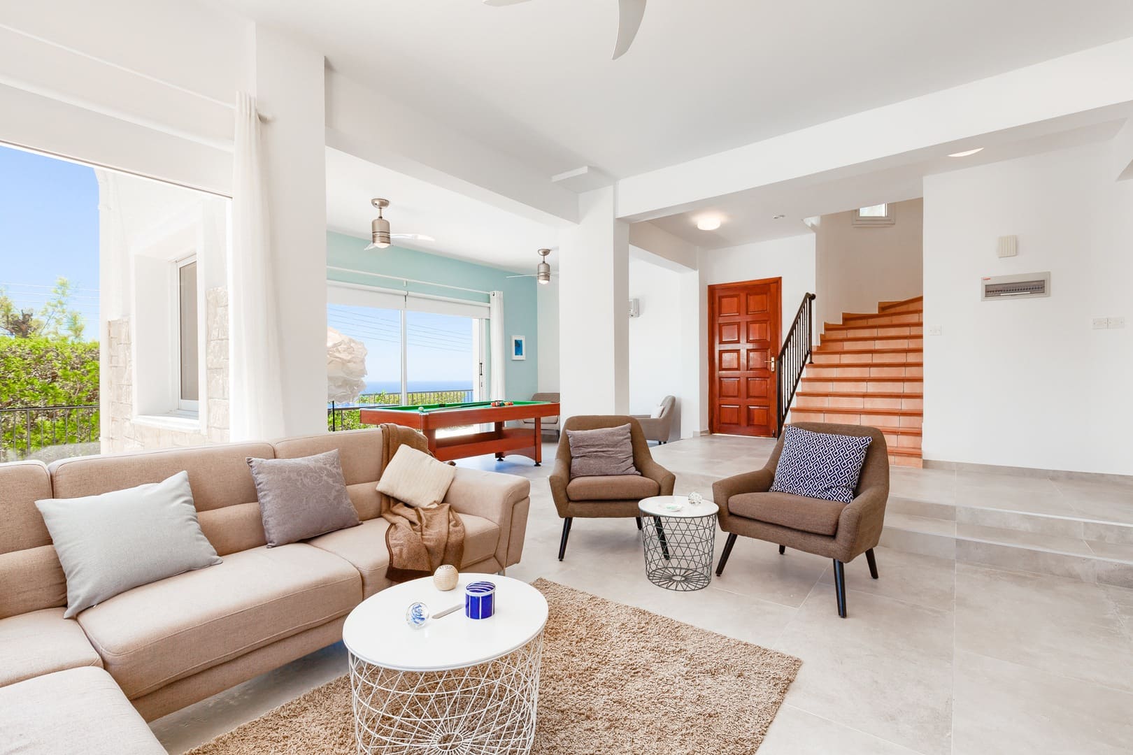Luxury_Villa_Living-Villa-Freyaa-5