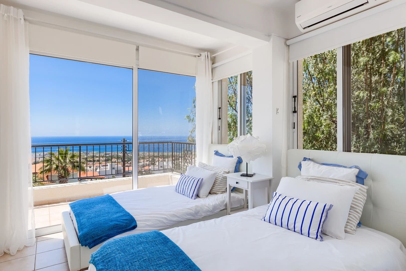Luxury_Villa_Living-Villa-Freyaa-66