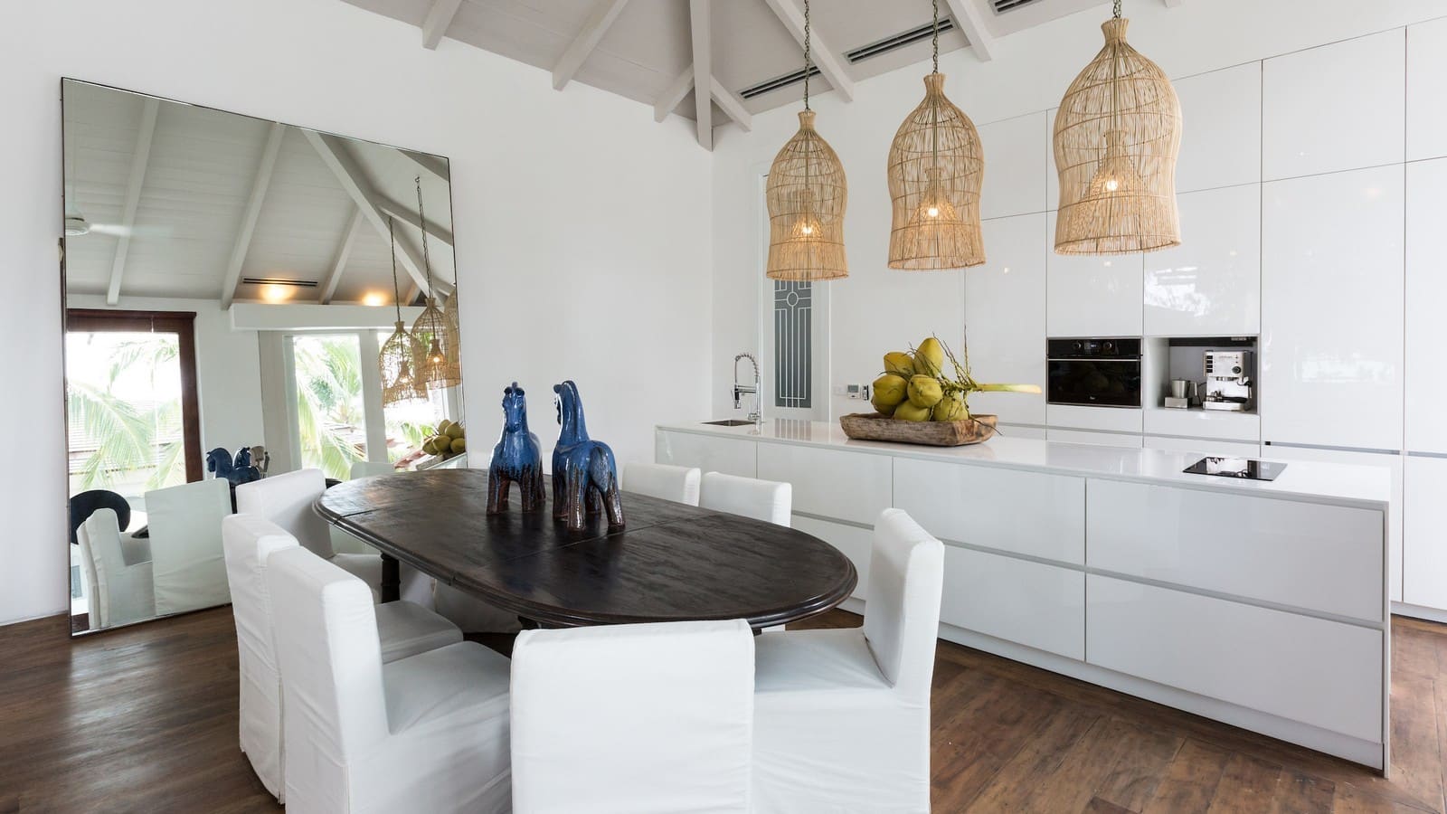mia-estate-mia-palm-villa-3-29-6045f746a56b1