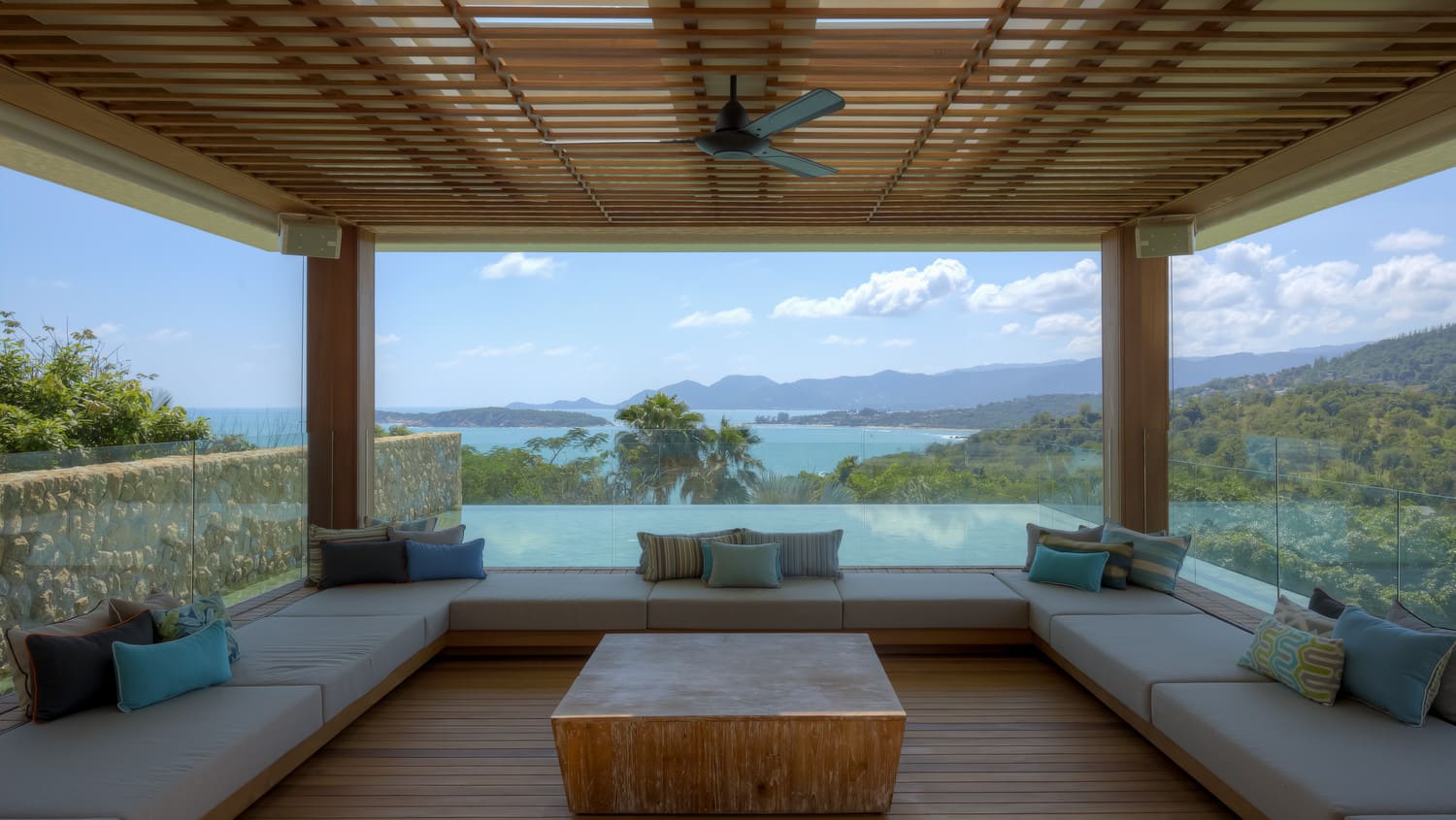samujana-villa-24-v24-hero-2-5cdbb9899d2a5