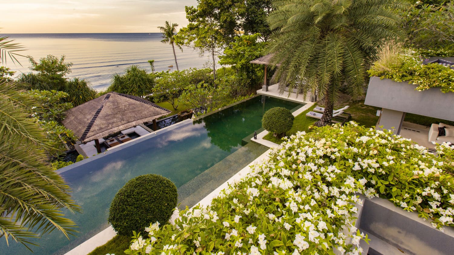 sangsuri-villa-estate-5-seaview-5c4e935b6ad1e