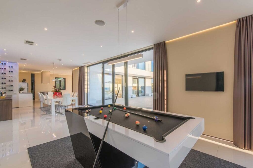 Luxury-Villa-Living-5Bed-Croatia-Istria- – 2025-02-03T123558.990 Luxury-Villa-Living-5Bed-Croatia-Istria- – 2025-02-03T123558.990