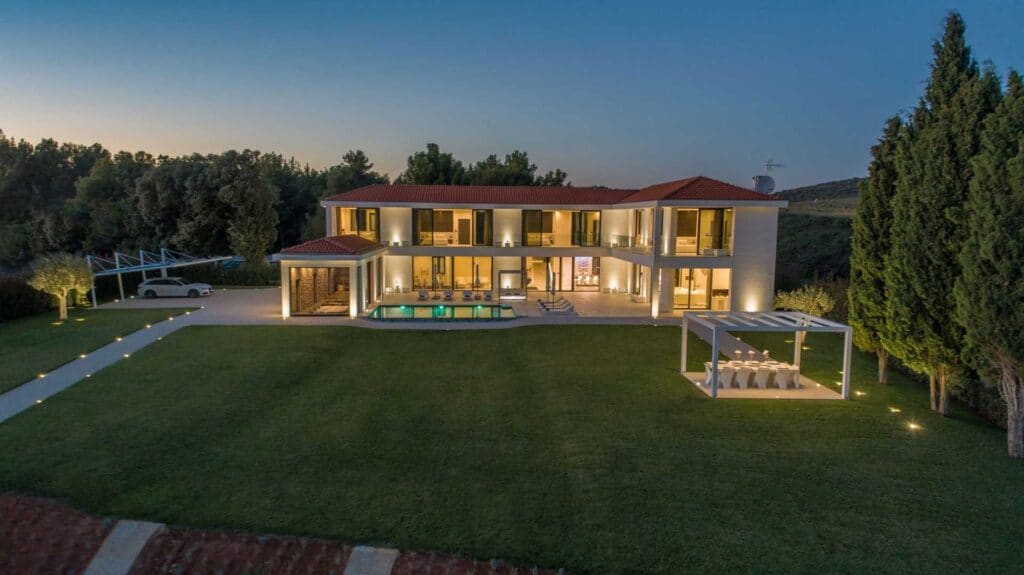 Luxury-Villa-Living-5Bed-Croatia-Istria- – 2025-02-03T123600.448 Luxury-Villa-Living-5Bed-Croatia-Istria- – 2025-02-03T123600.448