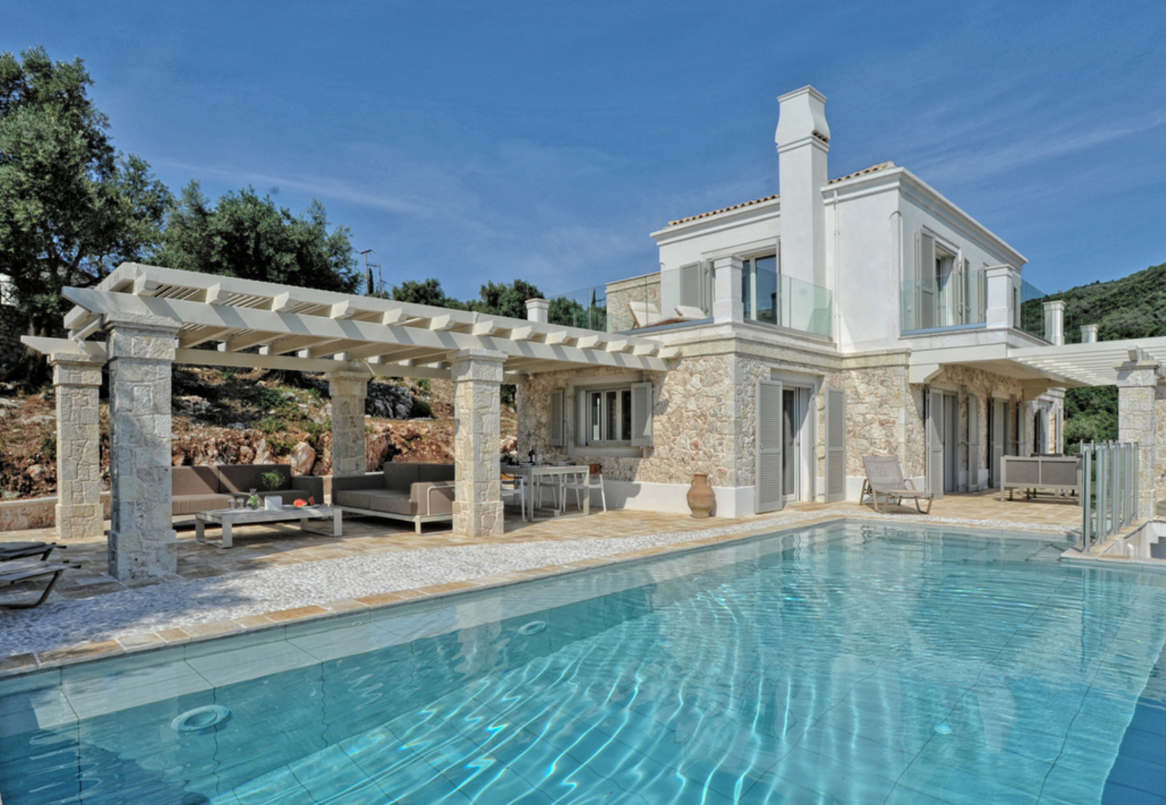 Luxury-Villa-Living-COR0045-Tassou2.48