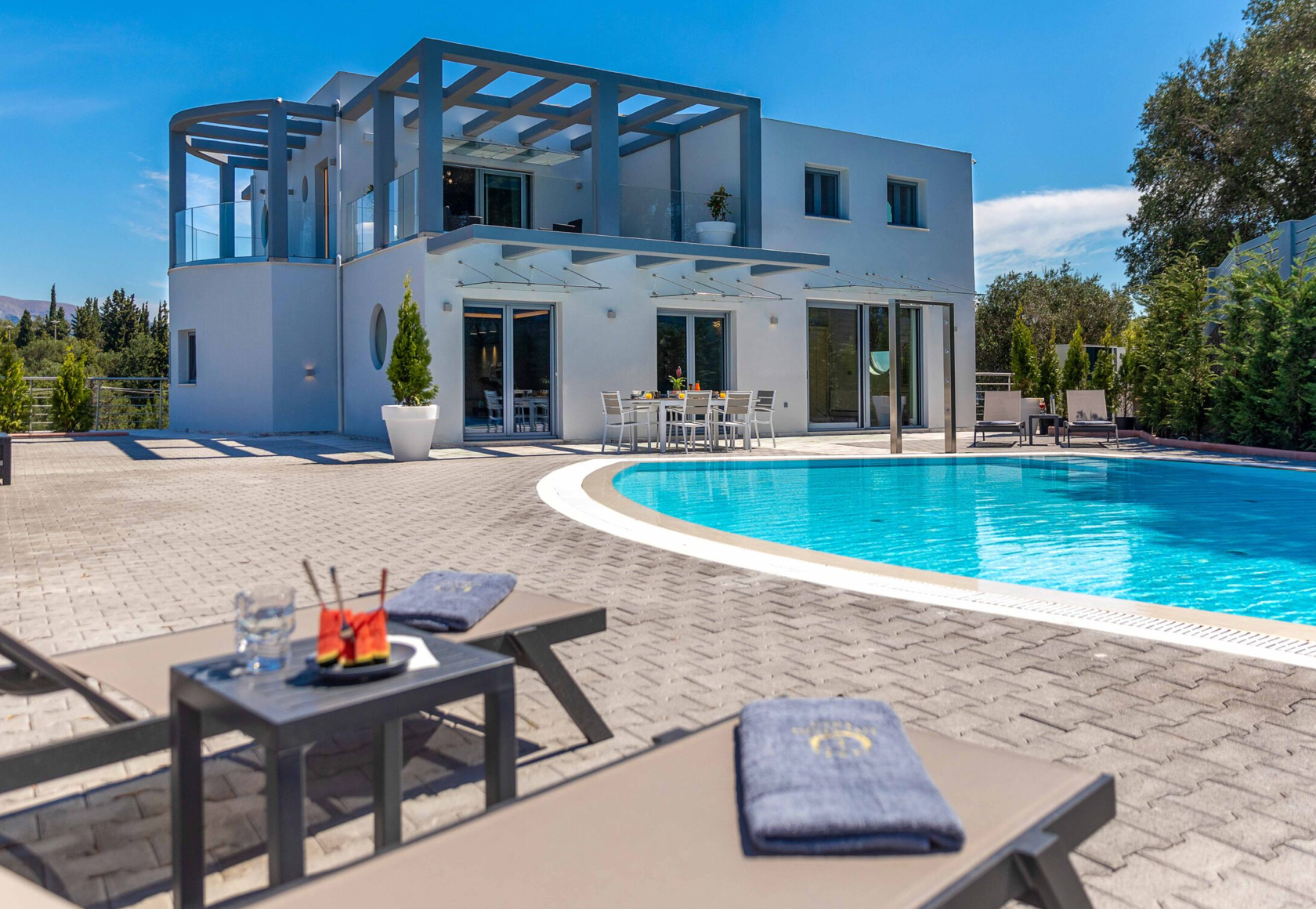 Luxury-Villa-Living-COR0046-Villa-Kiki-G8.01