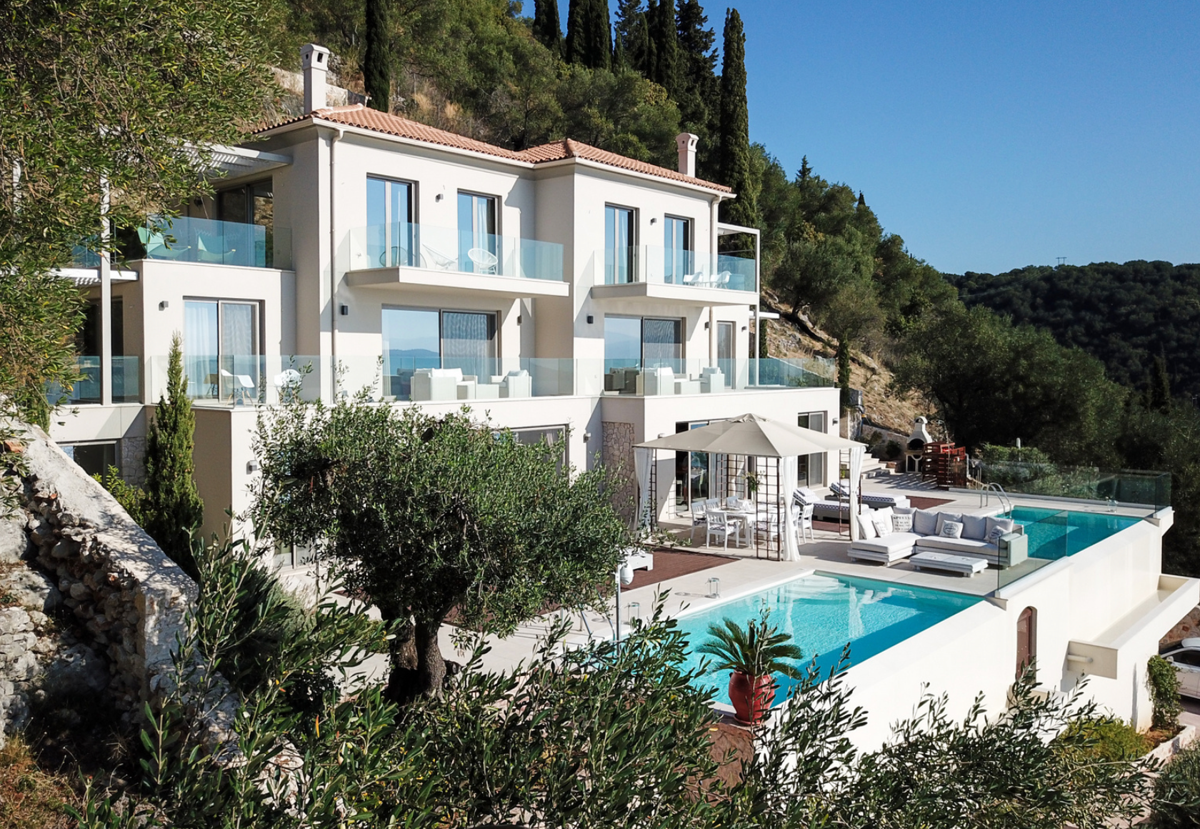 Luxury-Villa-Living-COR0047-Villa-Zissis-6.40