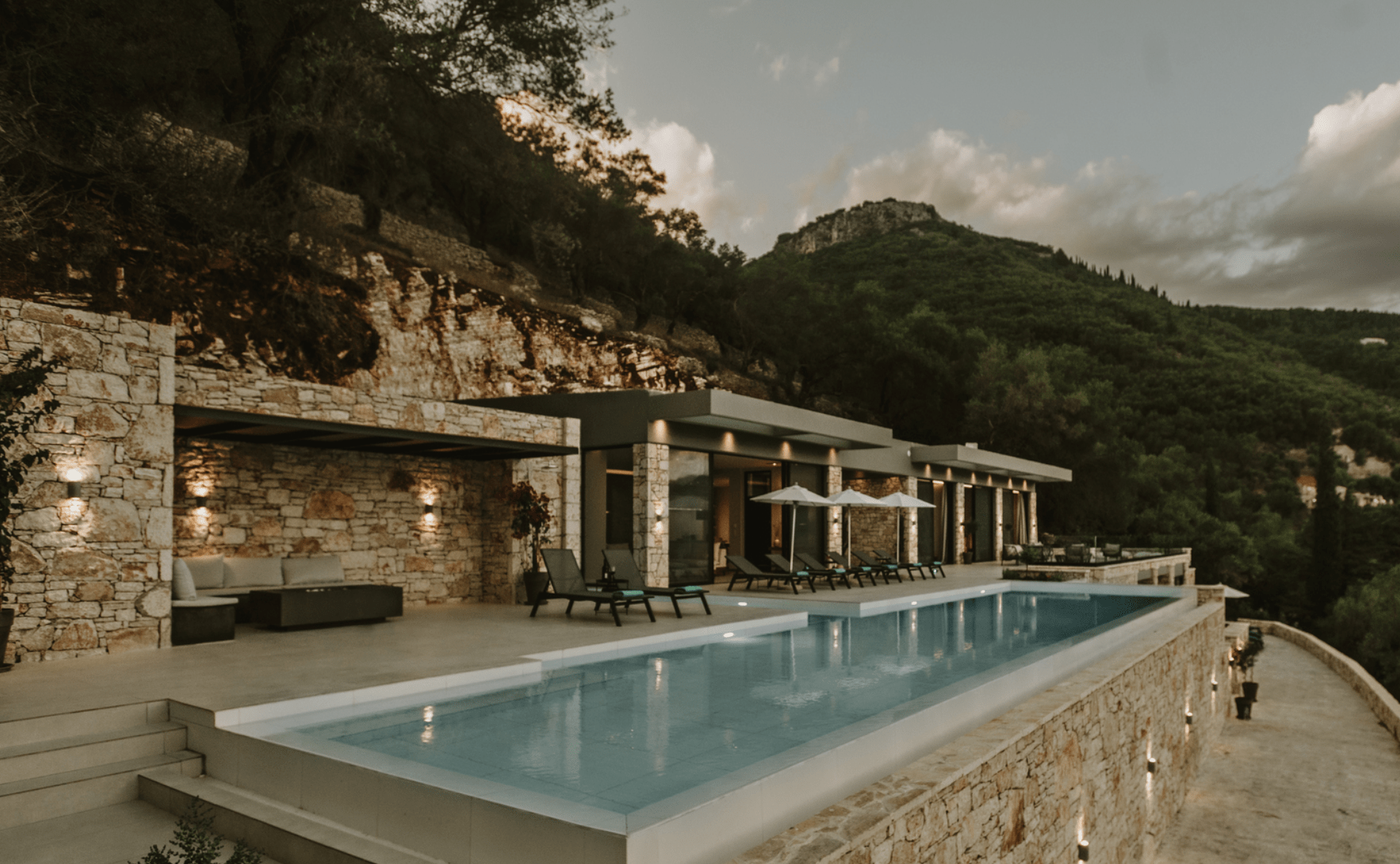 Luxury-Villa-Living-COR0048-Villa-Florentios-6.27