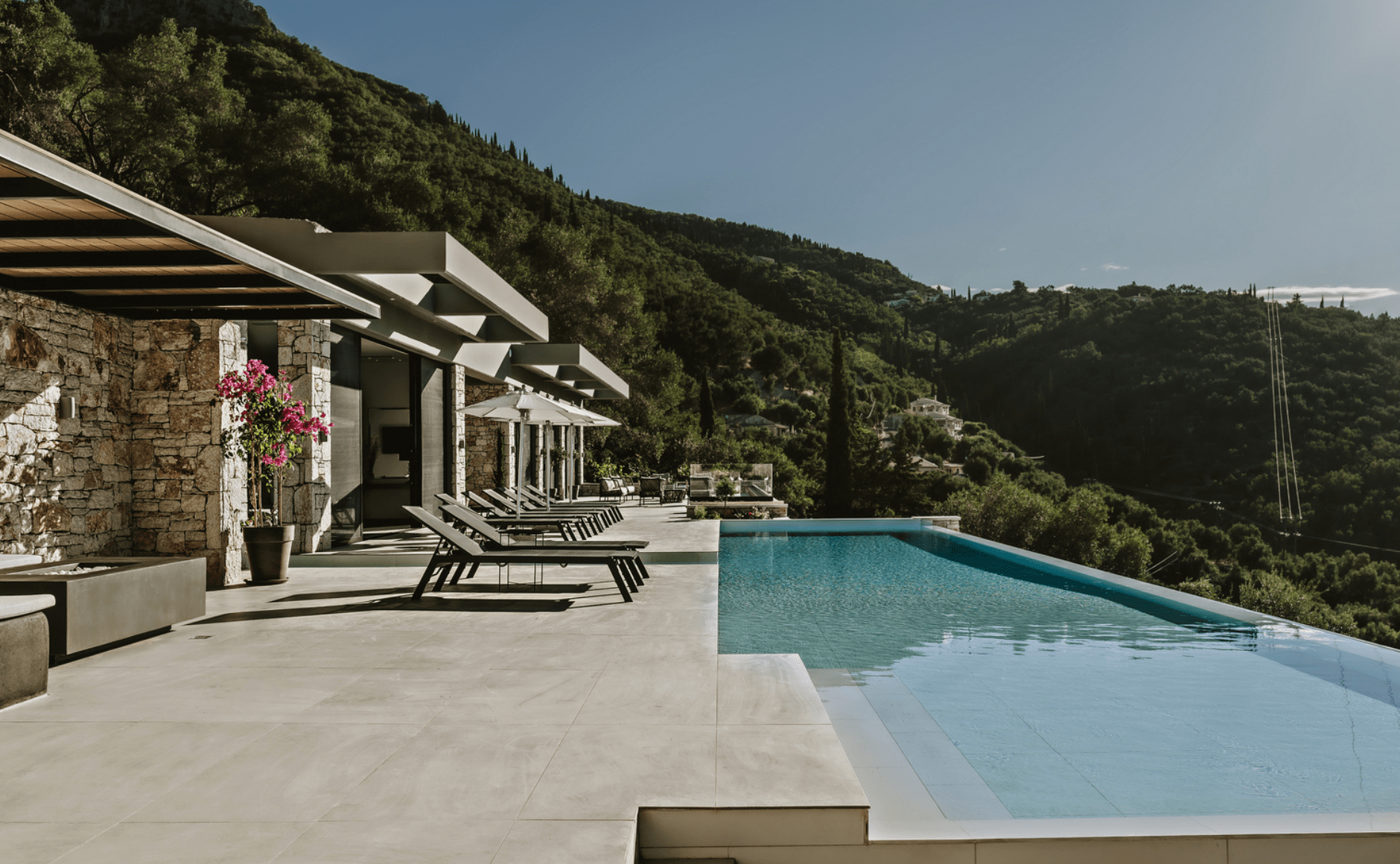 Luxury-Villa-Living-COR0048-Villa-Florentios-6.41