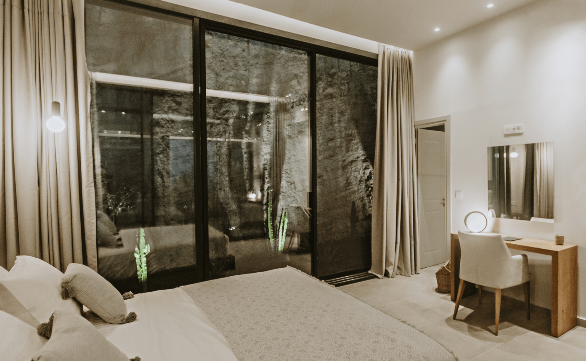 Luxury-Villa-Living-COR0048-Villa-Florentios-7.51