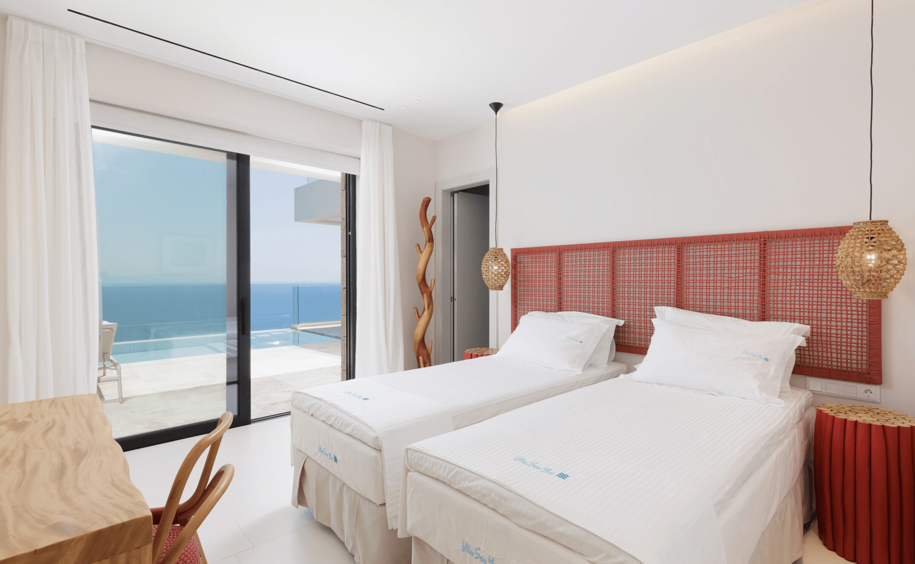 Luxury-Villa-Living-COR0049-Villa-Iordanis-8.09