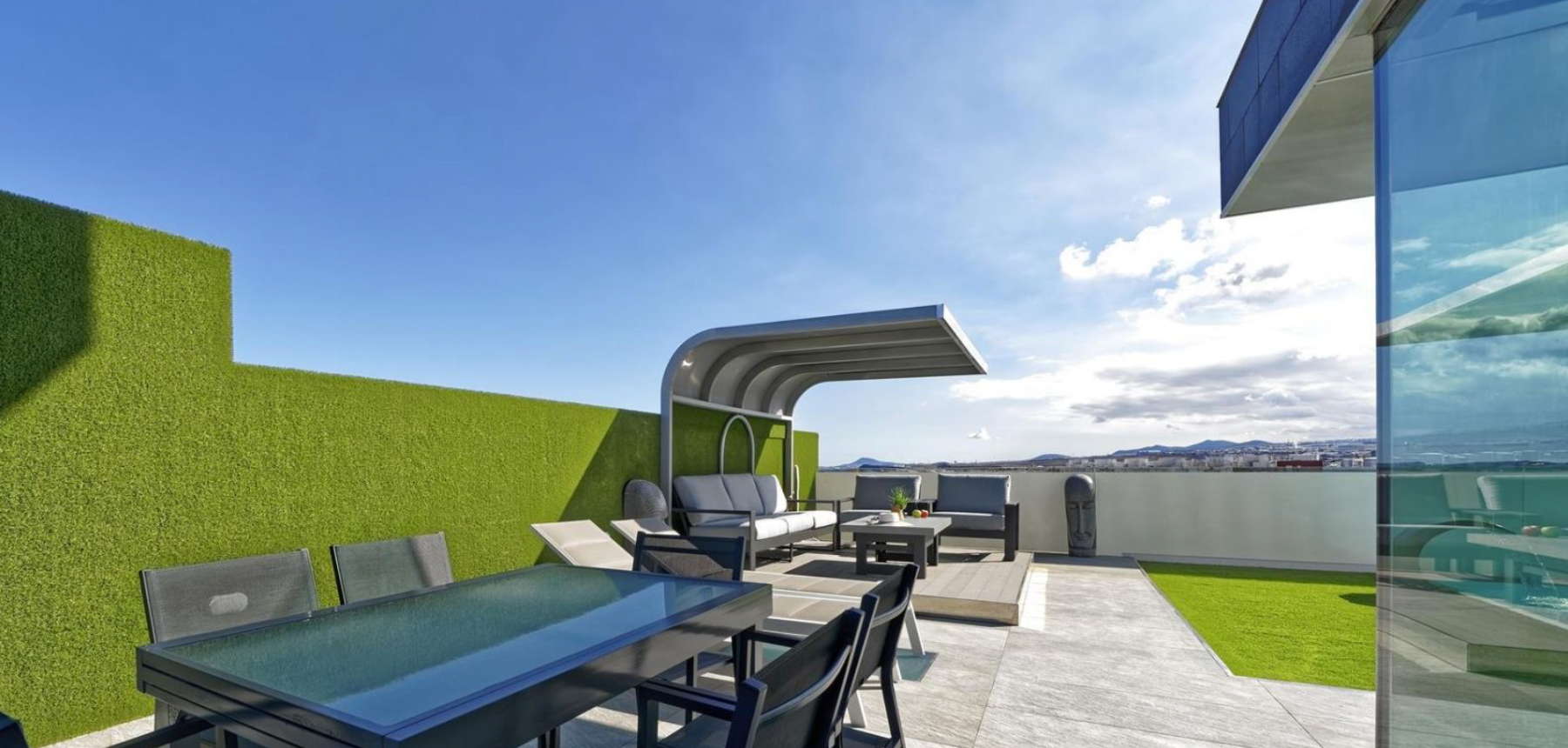 Luxury-Villa-Living-GRA009 11.24.20