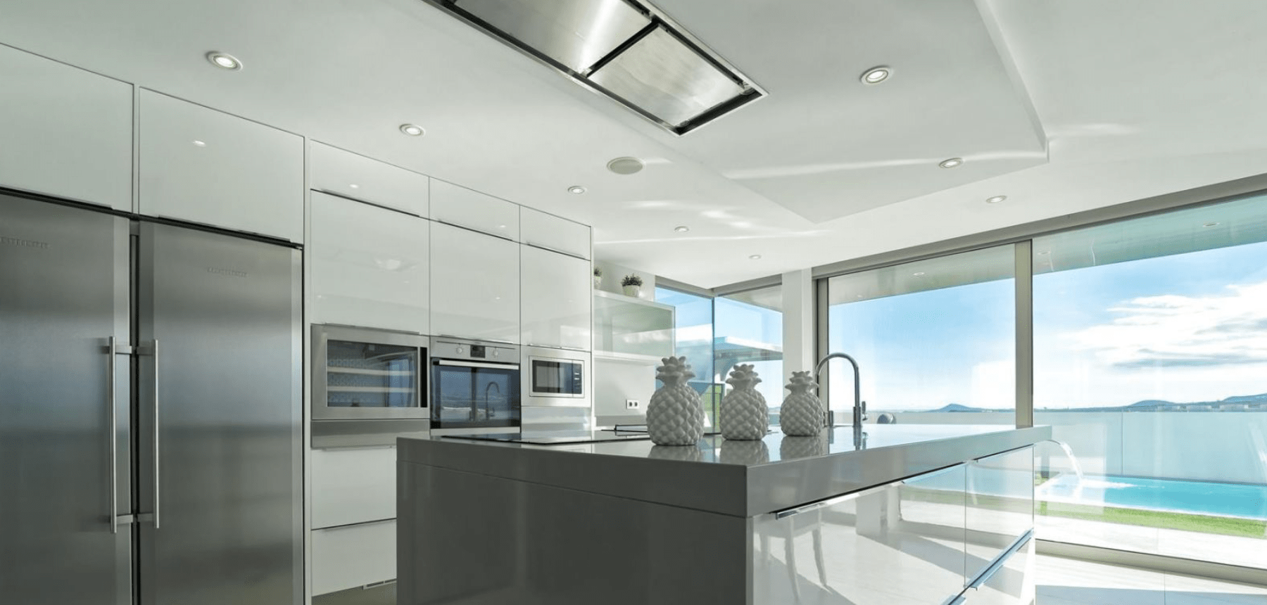 Luxury-Villa-Living-GRA009 11.24.40