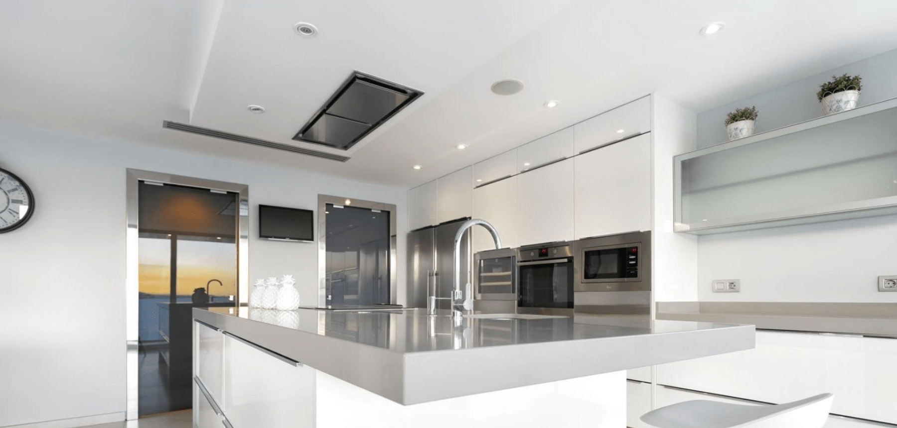 Luxury-Villa-Living-GRA009 11.24.46