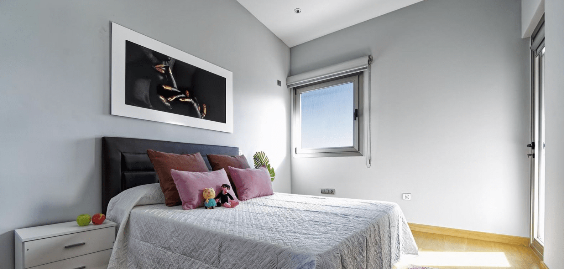 Luxury-Villa-Living-GRA009 11.25.39