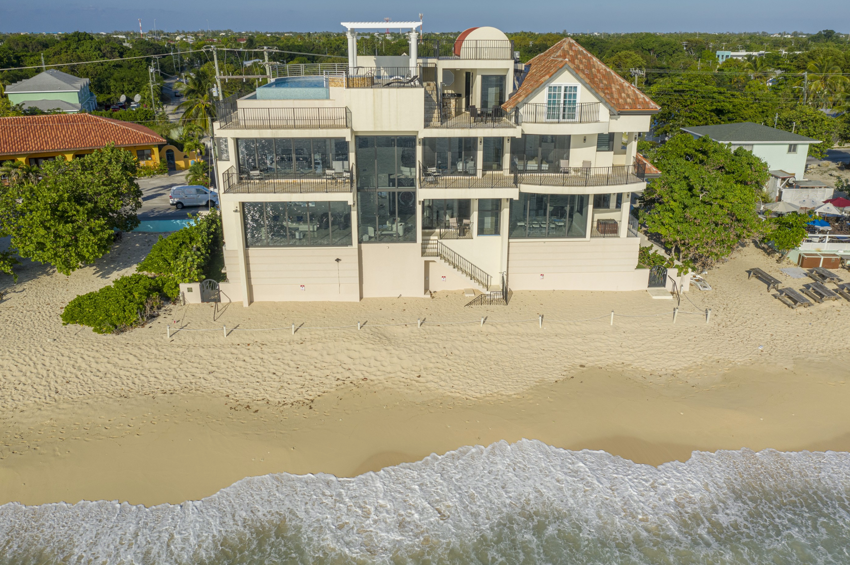 Luxury-Villa-Living-Villa-CAY0024-8.05