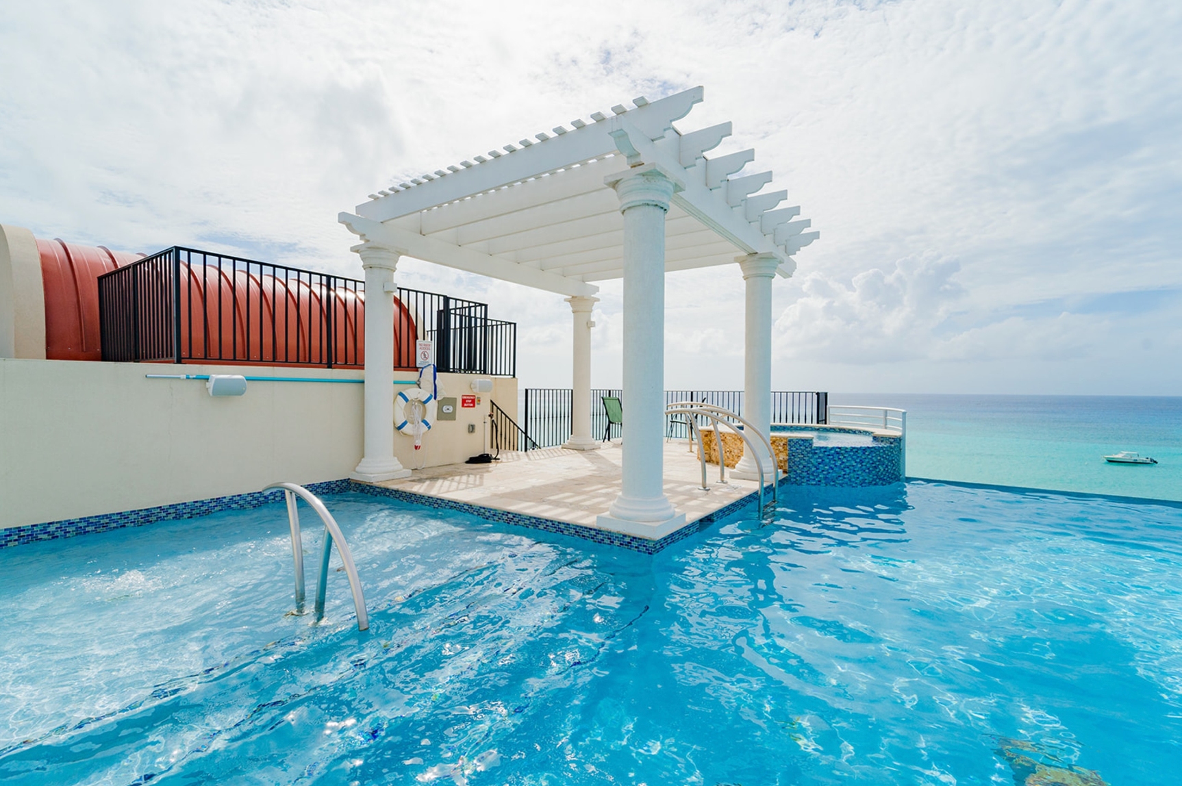 Luxury-Villa-Living-Villa-CAY0024-8.08