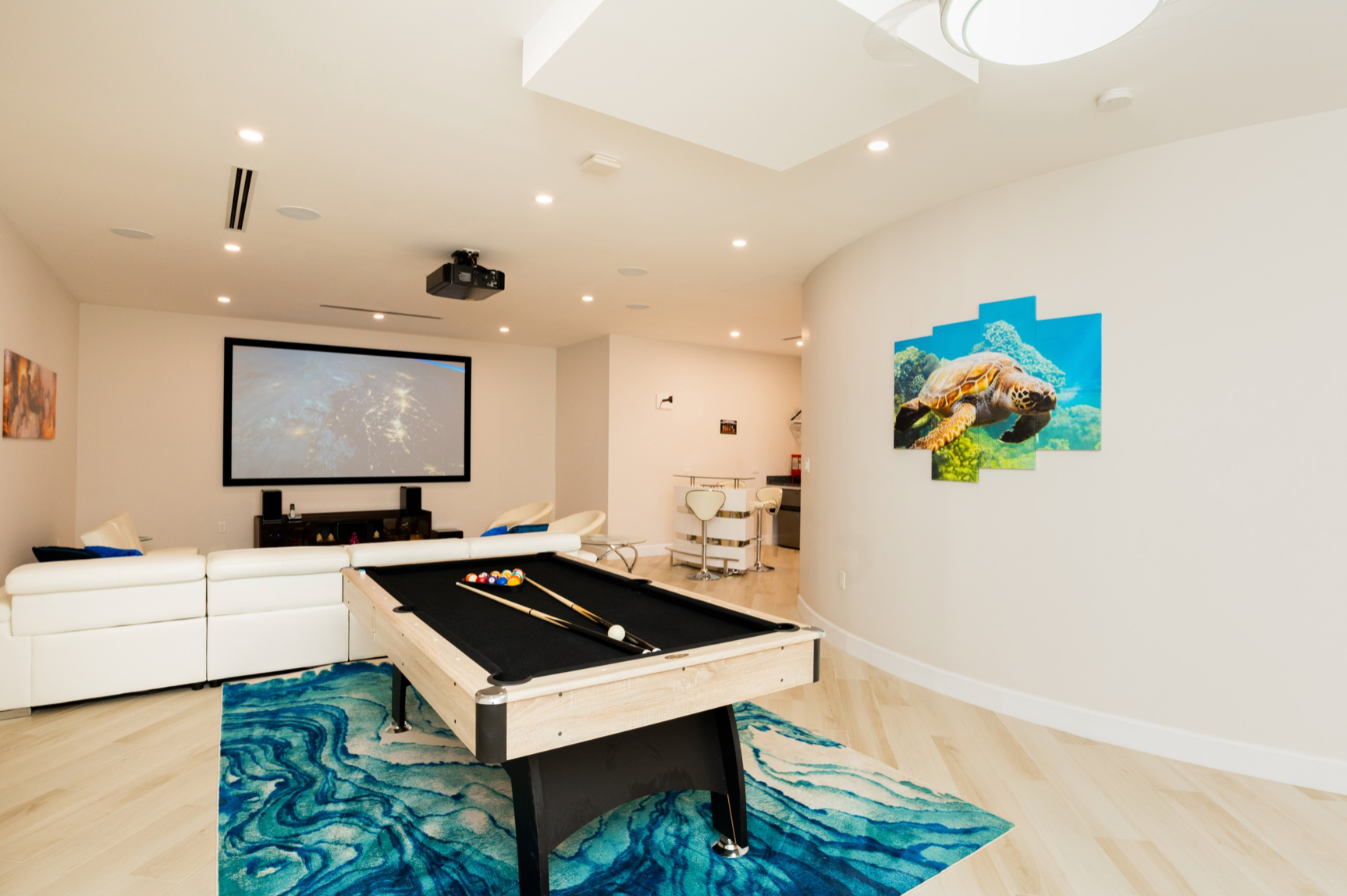 Luxury-Villa-Living-Villa-CAY0024-9.16