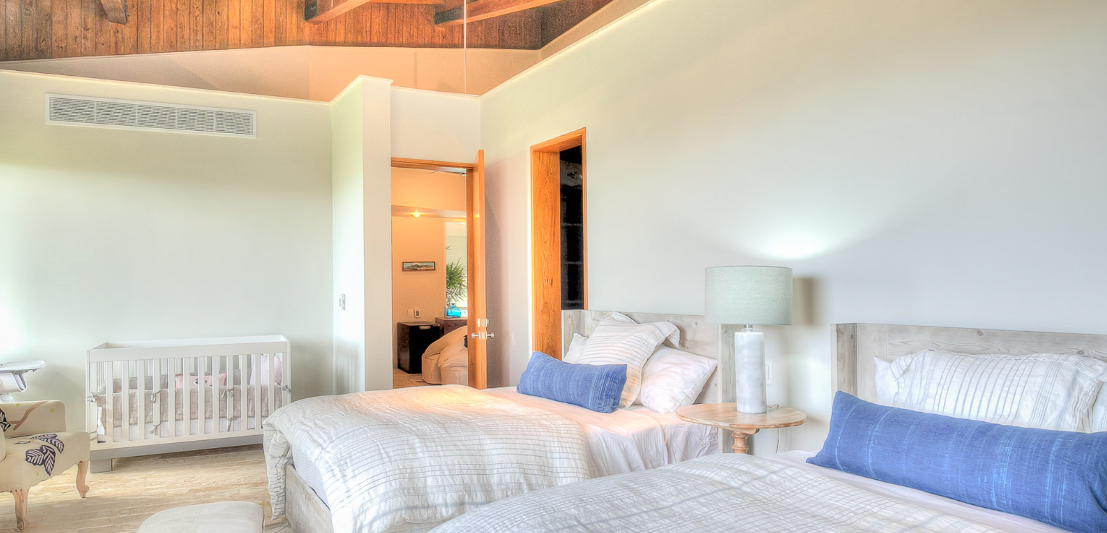 Luxury-Villa-Living-Villa-DOM0018-2.15