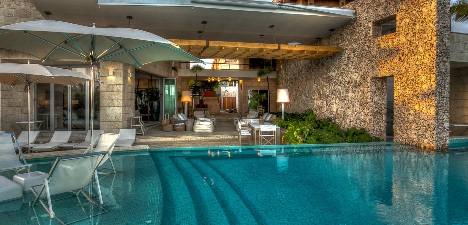Luxury-Villa-Living-Villa-DOM0018-3.07