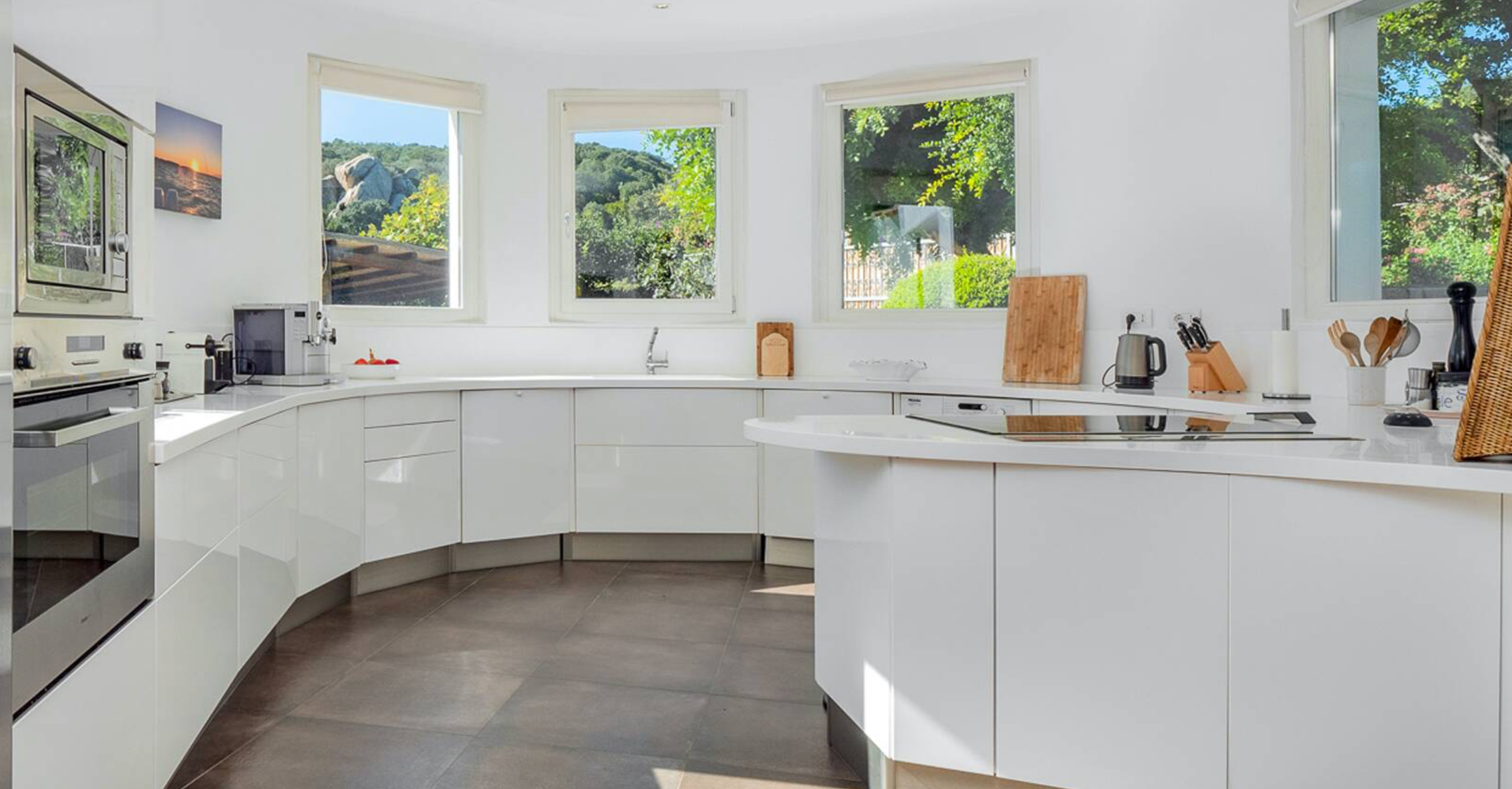 Luxury-Villa-Living-Villa-Franco9.03