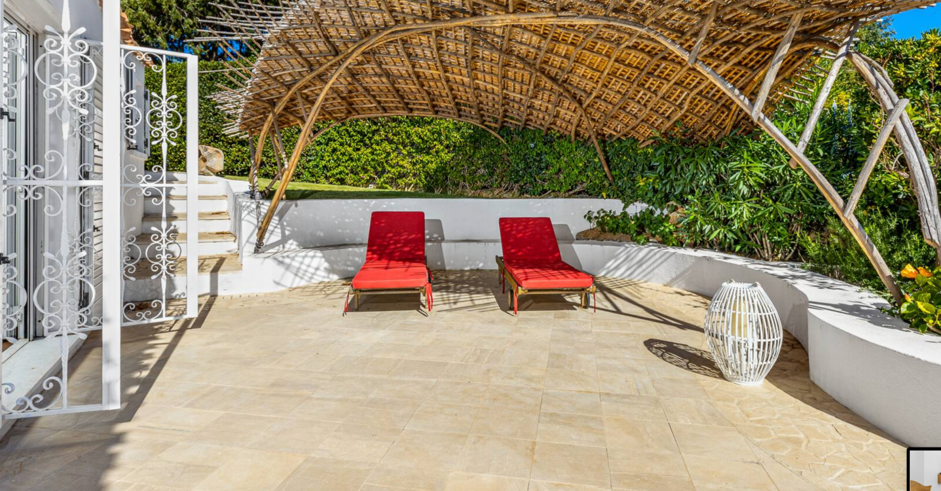 Luxury-Villa-Living-Villa-Franco9.51