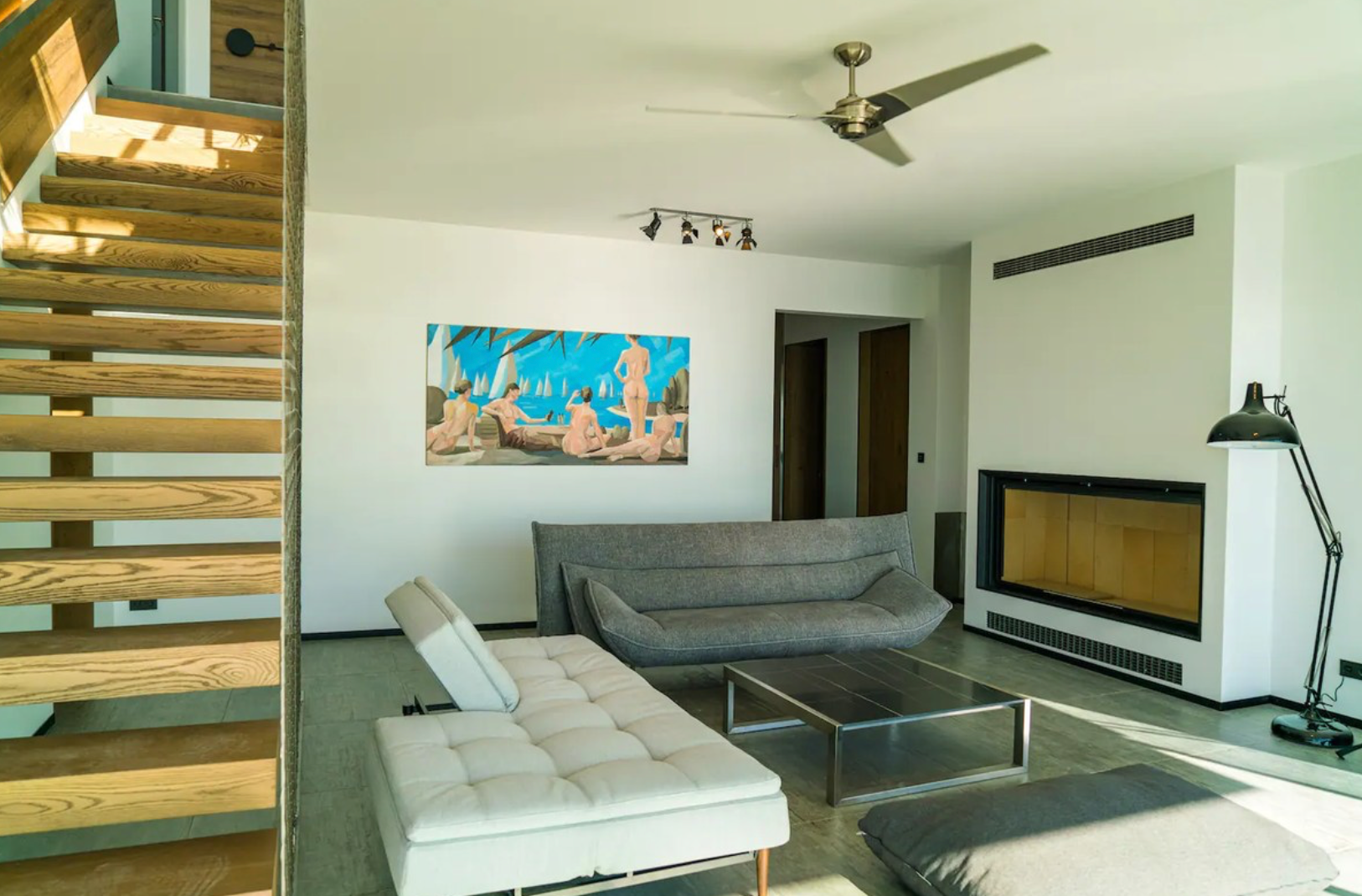 Luxury-Villa-Living-Villa-COR0067-8.17