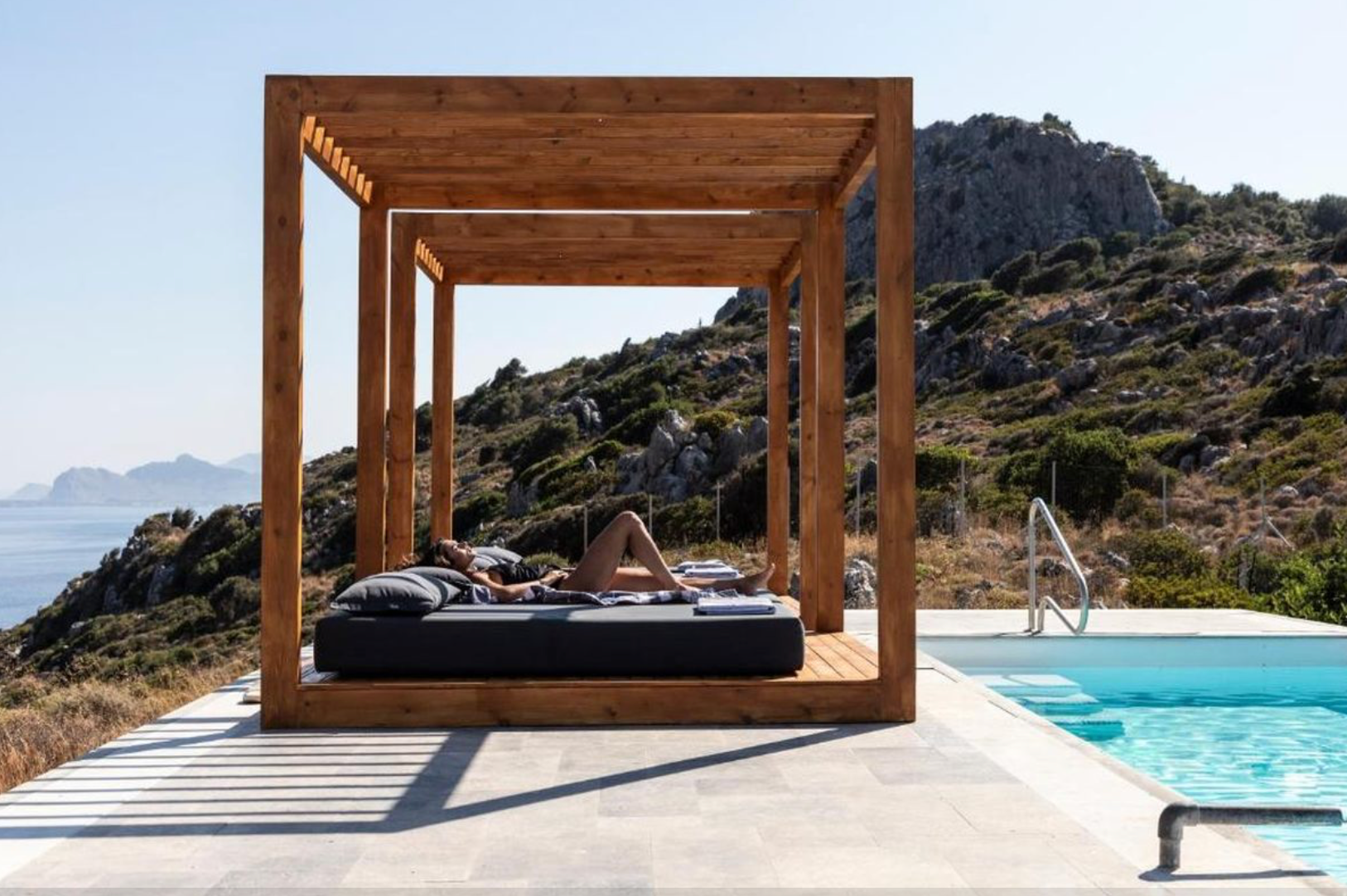 Luxury-Villa-Living-Villa-RHO005-1.19