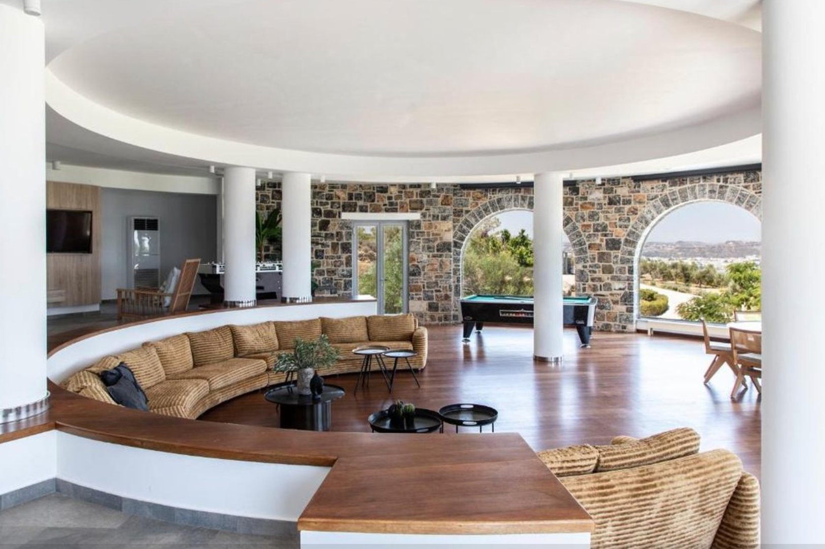 Luxury-Villa-Living-Villa-RHO005-1.50