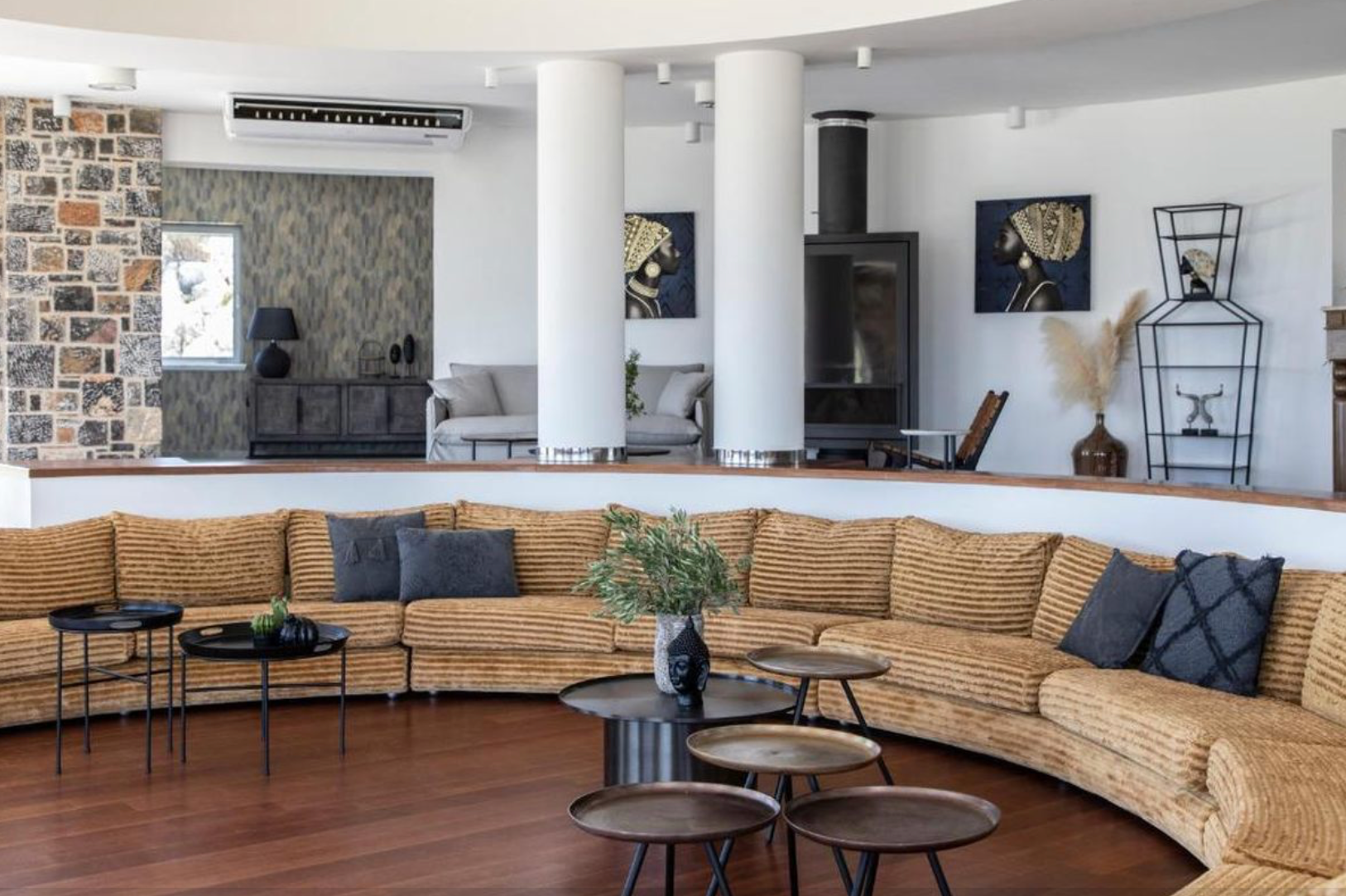 Luxury-Villa-Living-Villa-RHO005-1.55