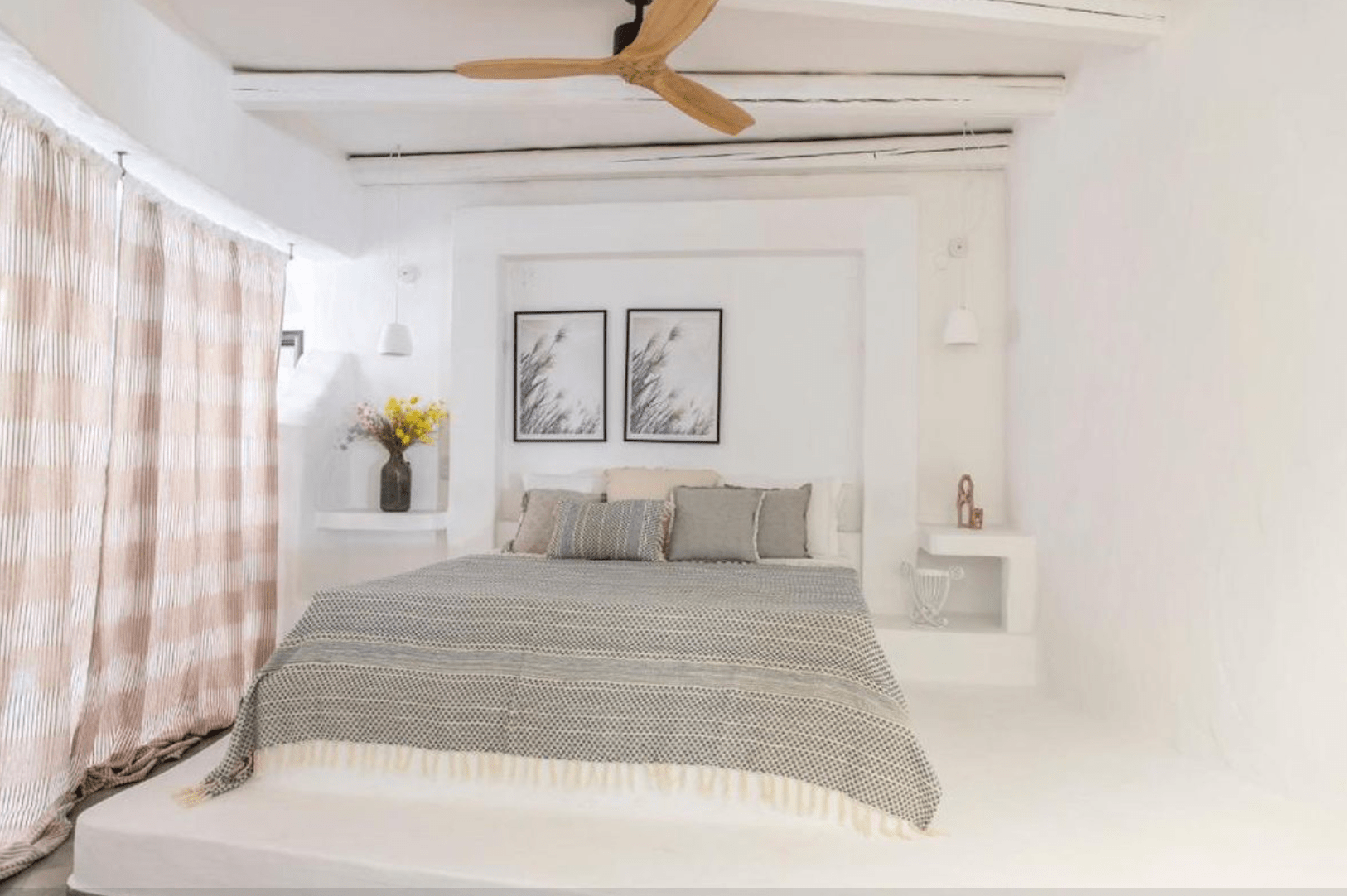 Luxury-Villa-Living-Villa-RHO005-2.19
