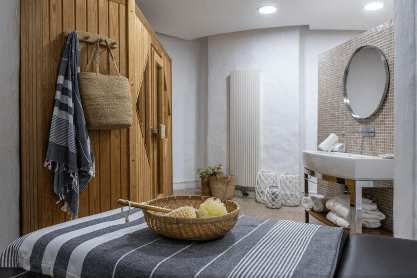 Luxury-Villa-Living-Villa-RHO005-2.30
