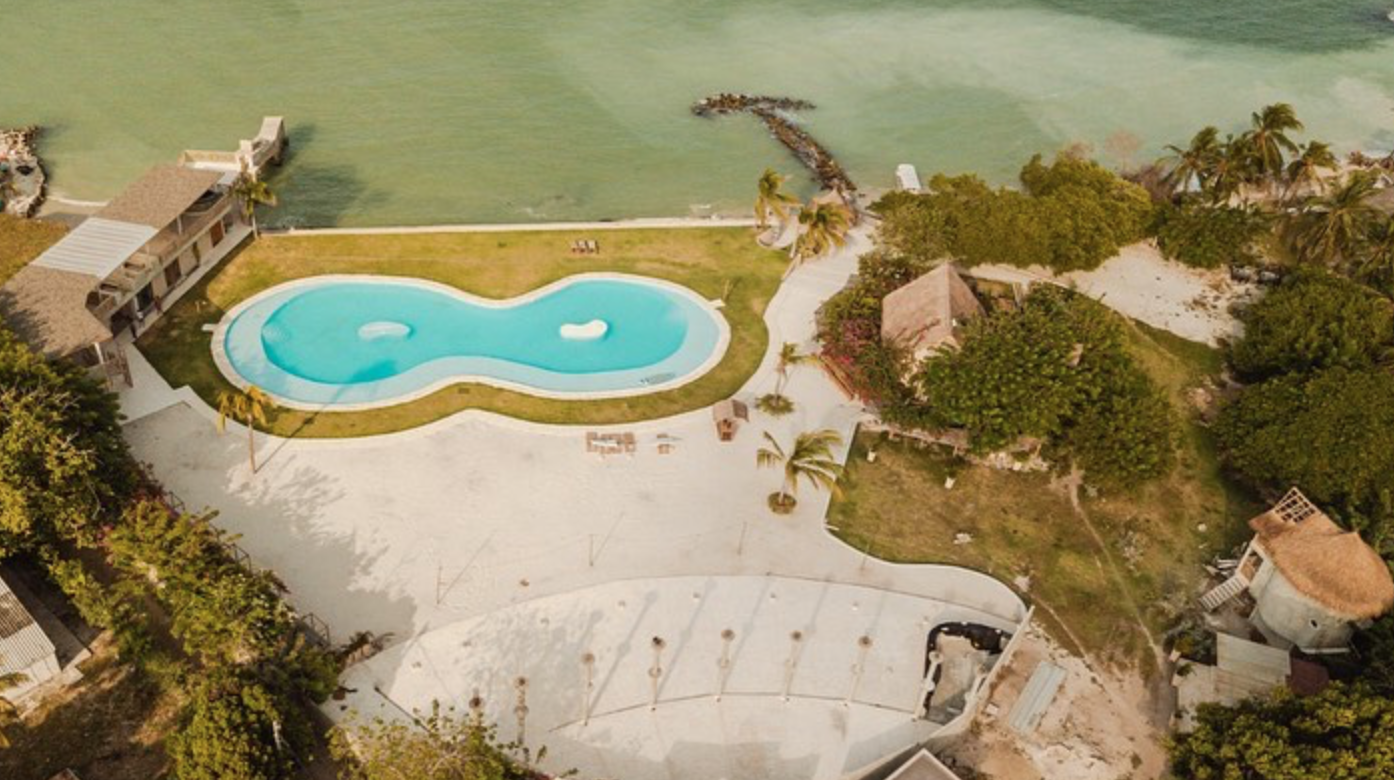 Casa-Beach-House-9.00