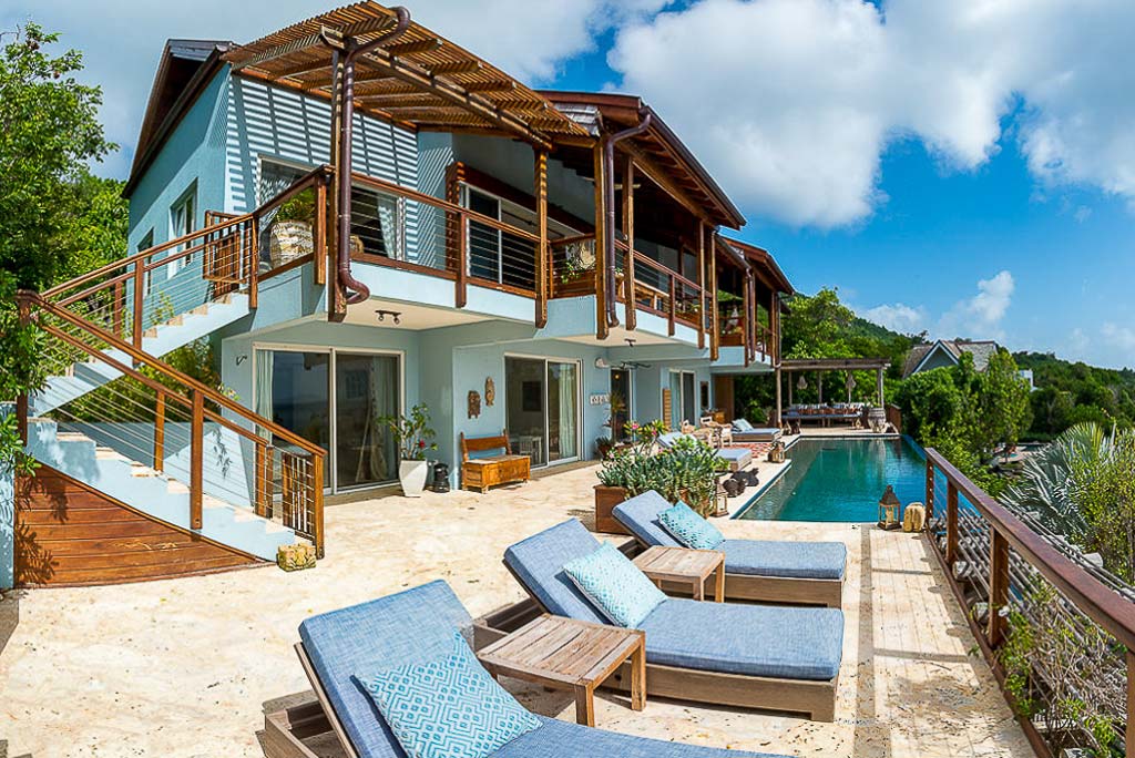 Luxury-5-Bedroom-Villa-Virgin-Gorda-La-Vida-Villa-poolsideporch
