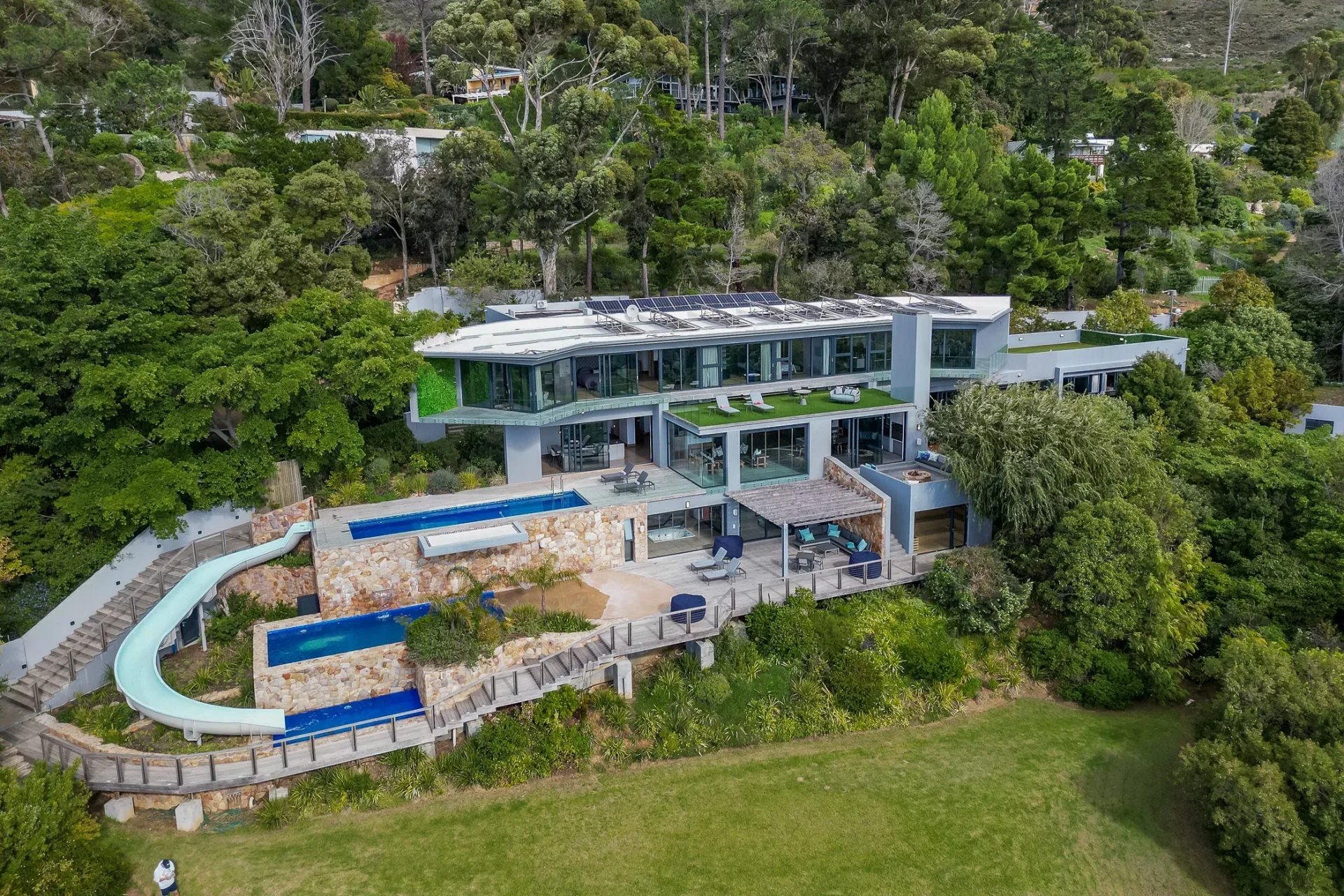 Luxury_Villa_Living_Zwaanswyk_Villa_Cape_Town12