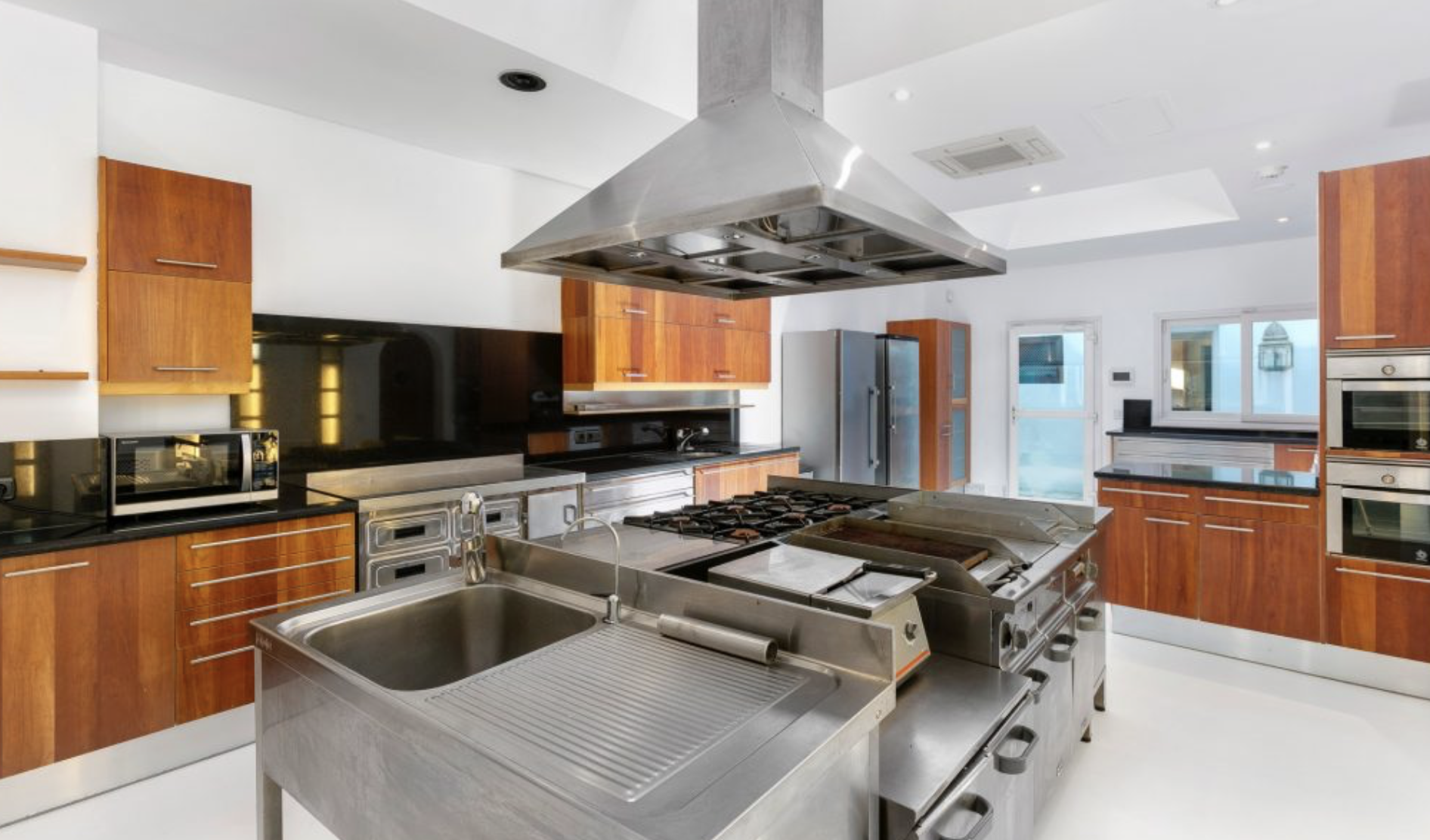 Screenshot 2023-08-29 at 13.20.56 Screenshot 2023-08-29 at 13.20.56