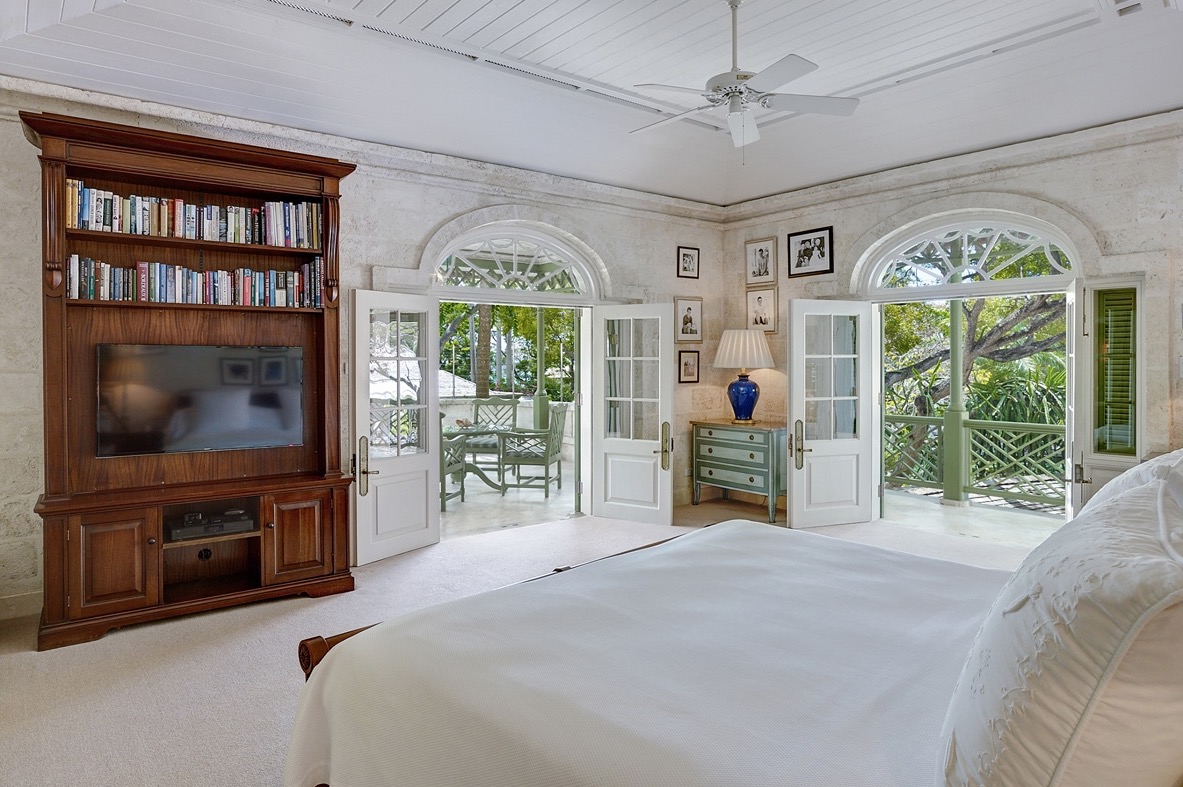 Luxury-Villa-Living-Laughing-Waters-Barbados-19