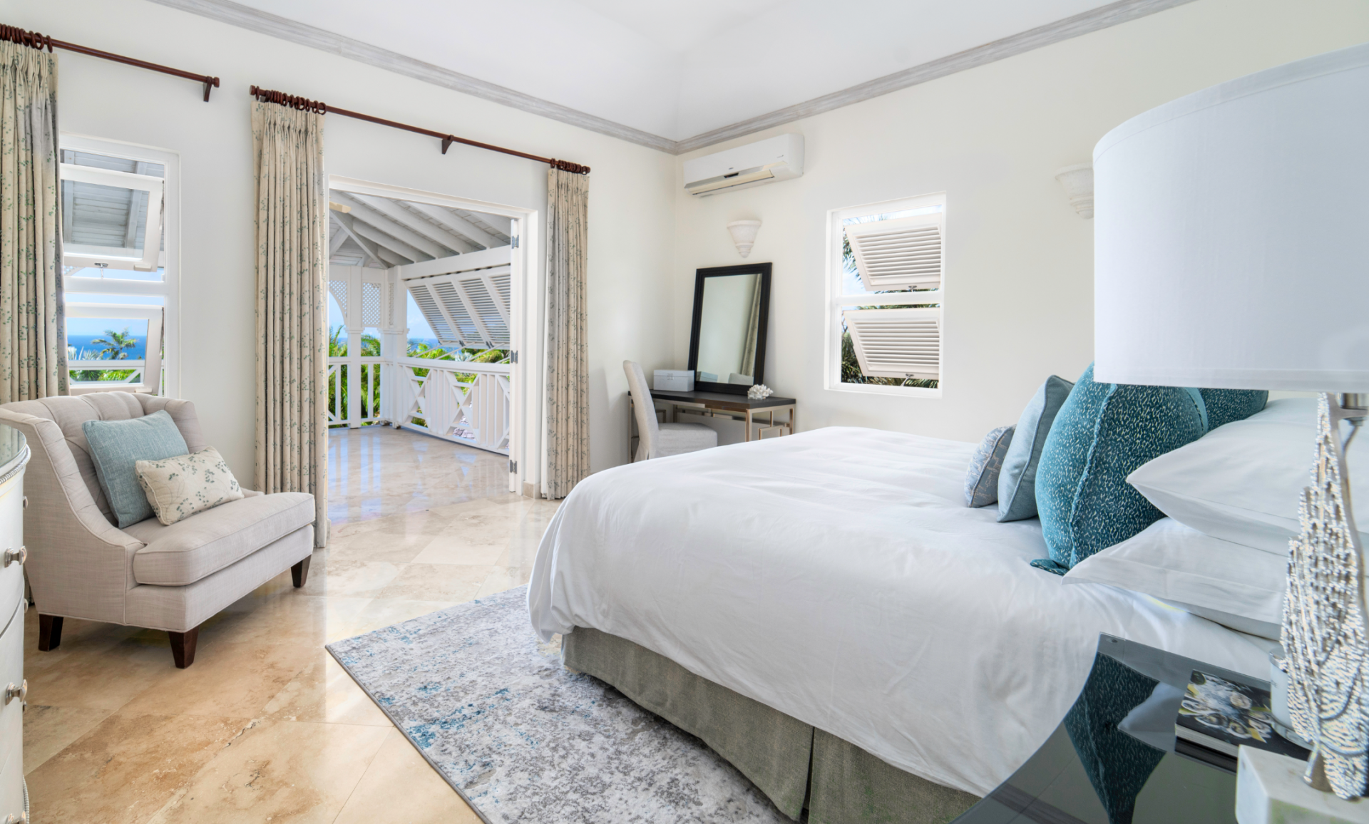 LuxurVillaLiving-Villa-Blue-Waters-5 LuxurVillaLiving-Villa-Blue-Waters-5