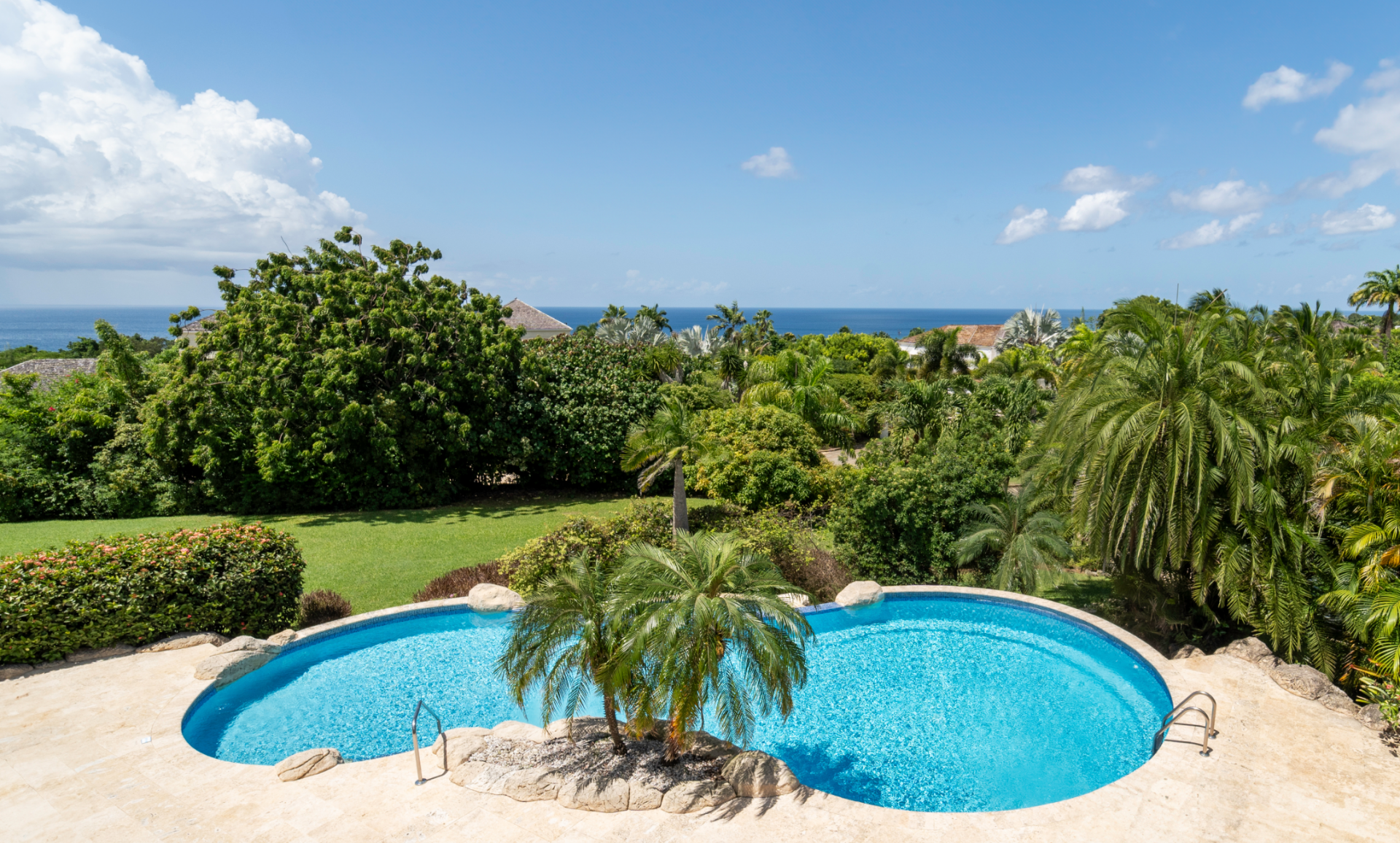 LuxurVillaLiving-Villa-Blue-Waters-7 LuxurVillaLiving-Villa-Blue-Waters-7